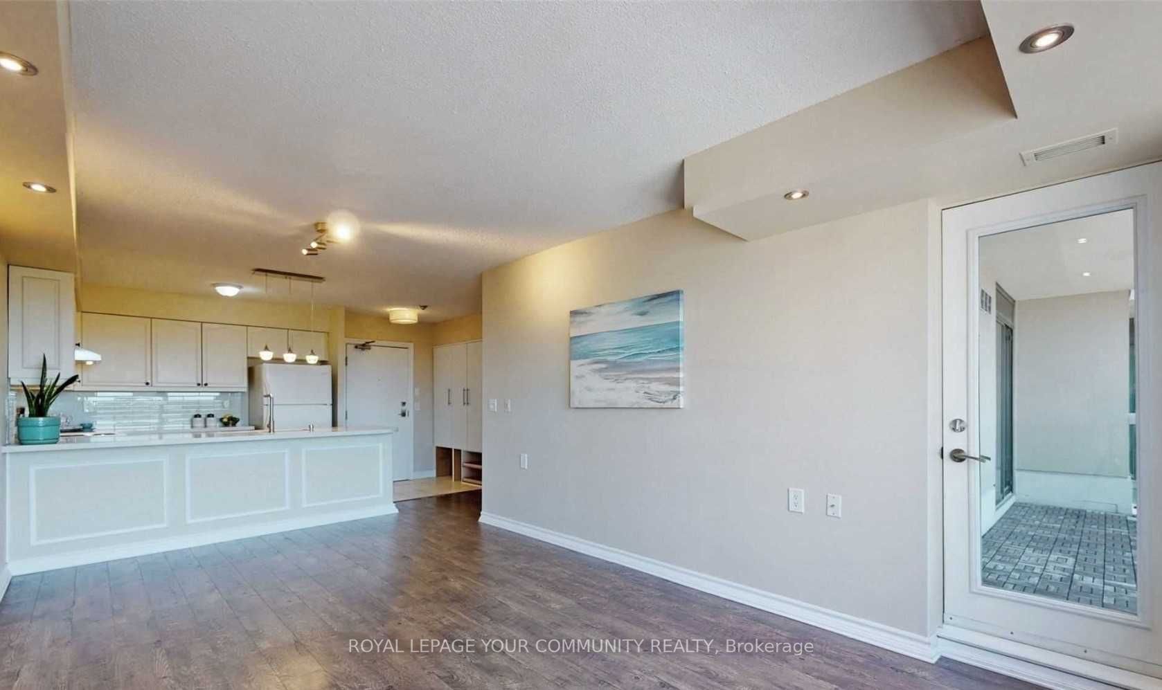 890 Sheppard Ave W, #517