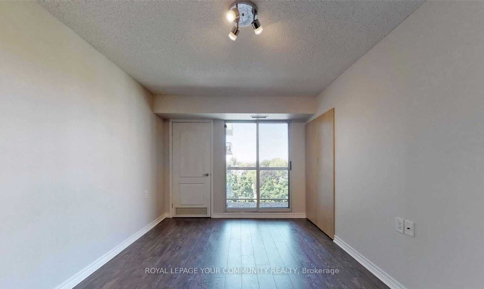 890 Sheppard Ave W, #517