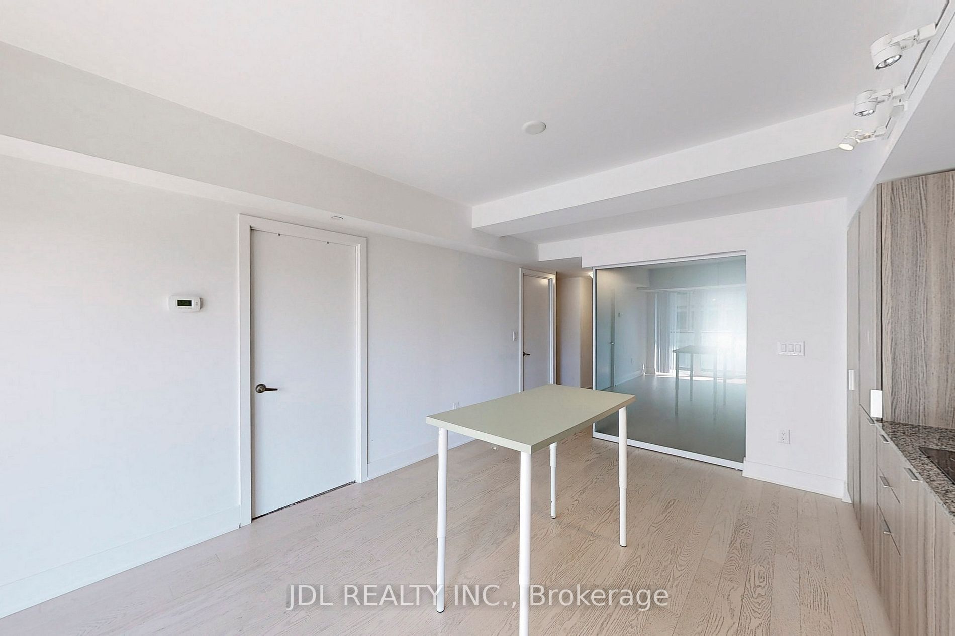 955 Bay Street, #1709
