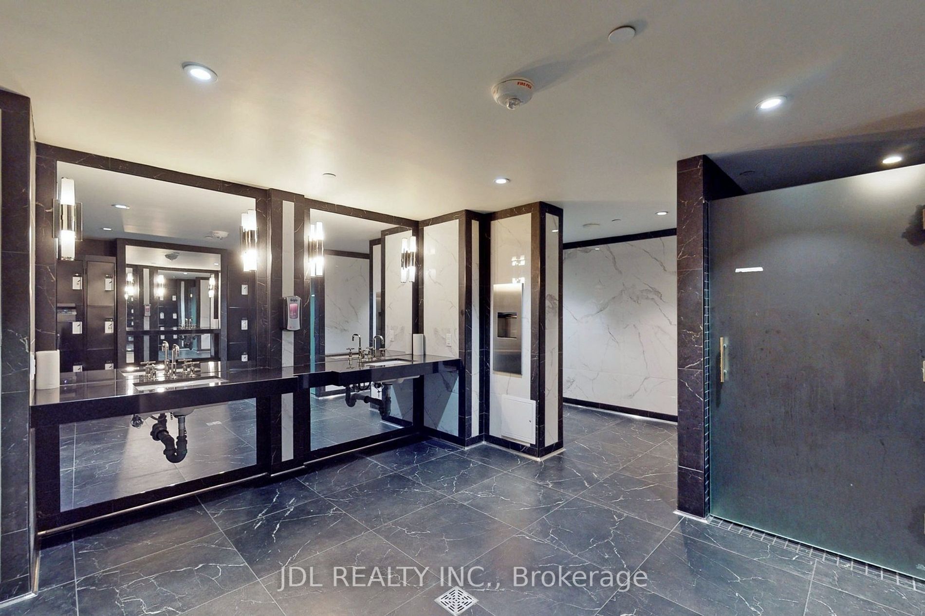 955 Bay Street, #1709