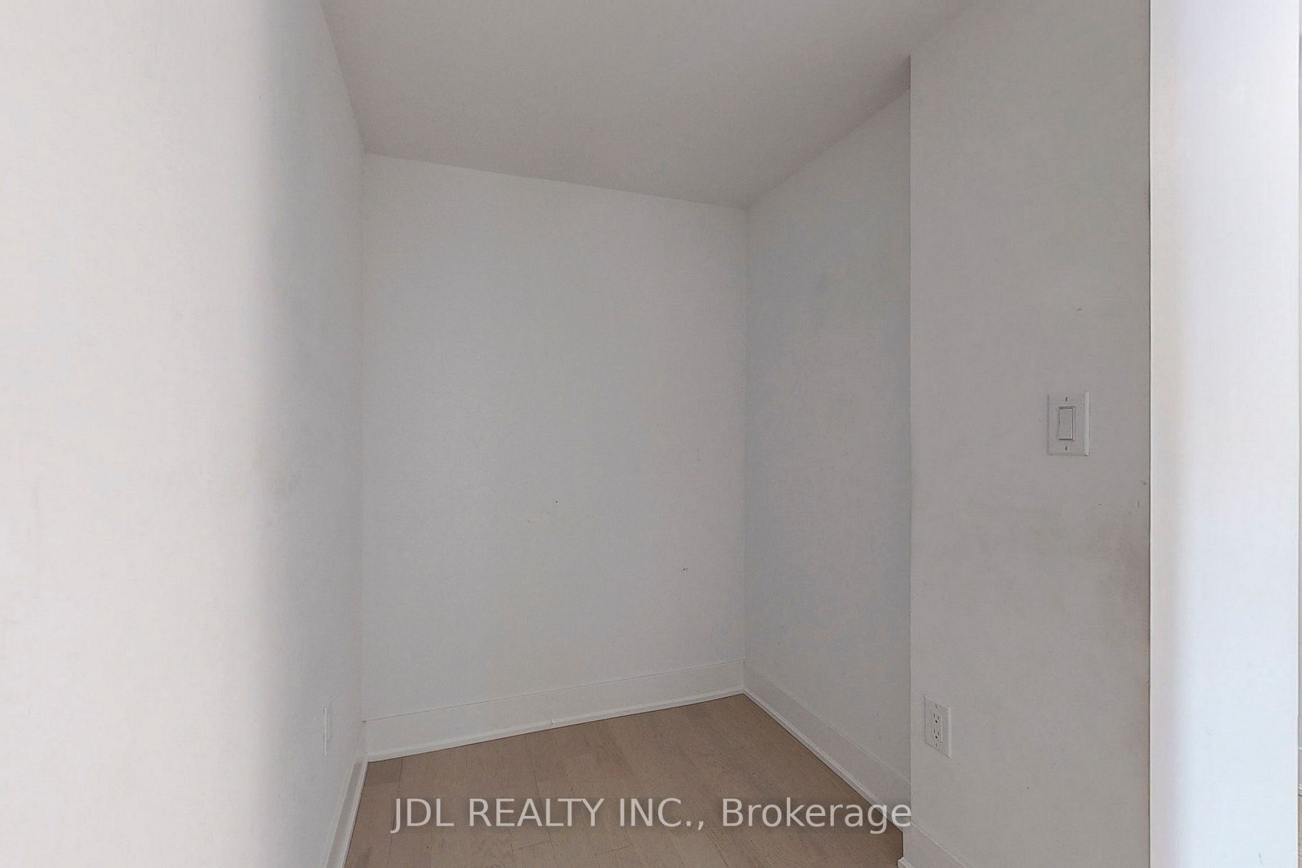 955 Bay Street, #1709