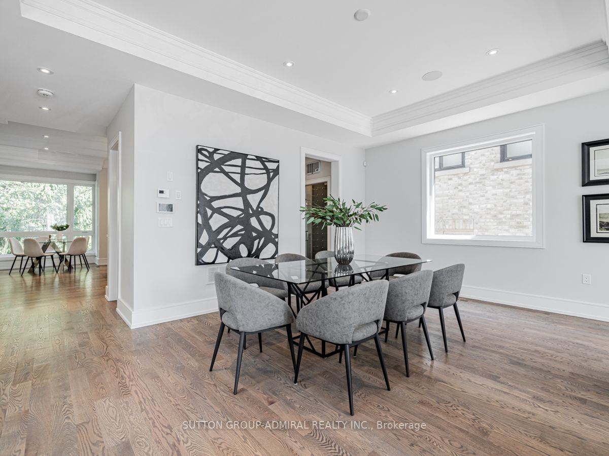 476 Deloraine Ave