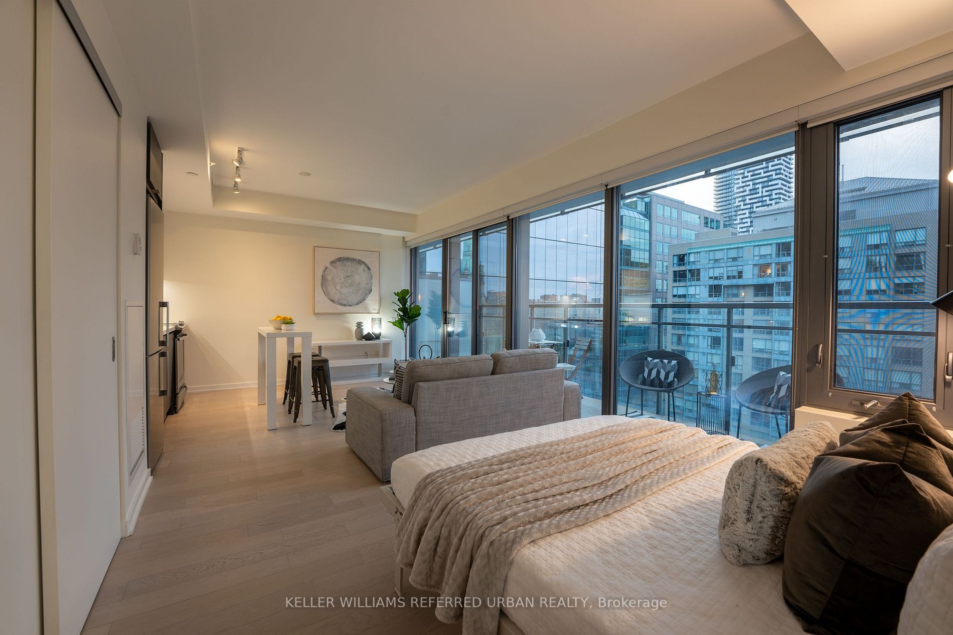 60 Colborne St, #1201