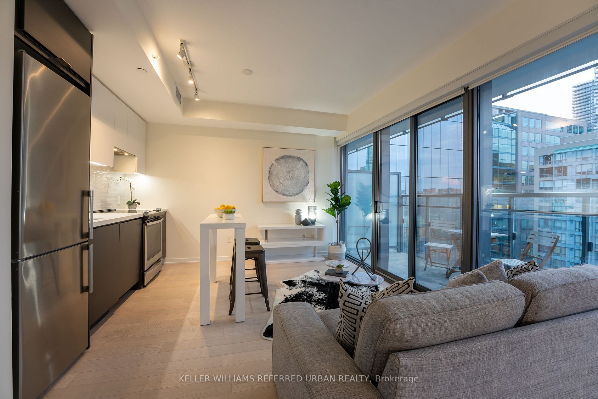 60 Colborne St, #1201