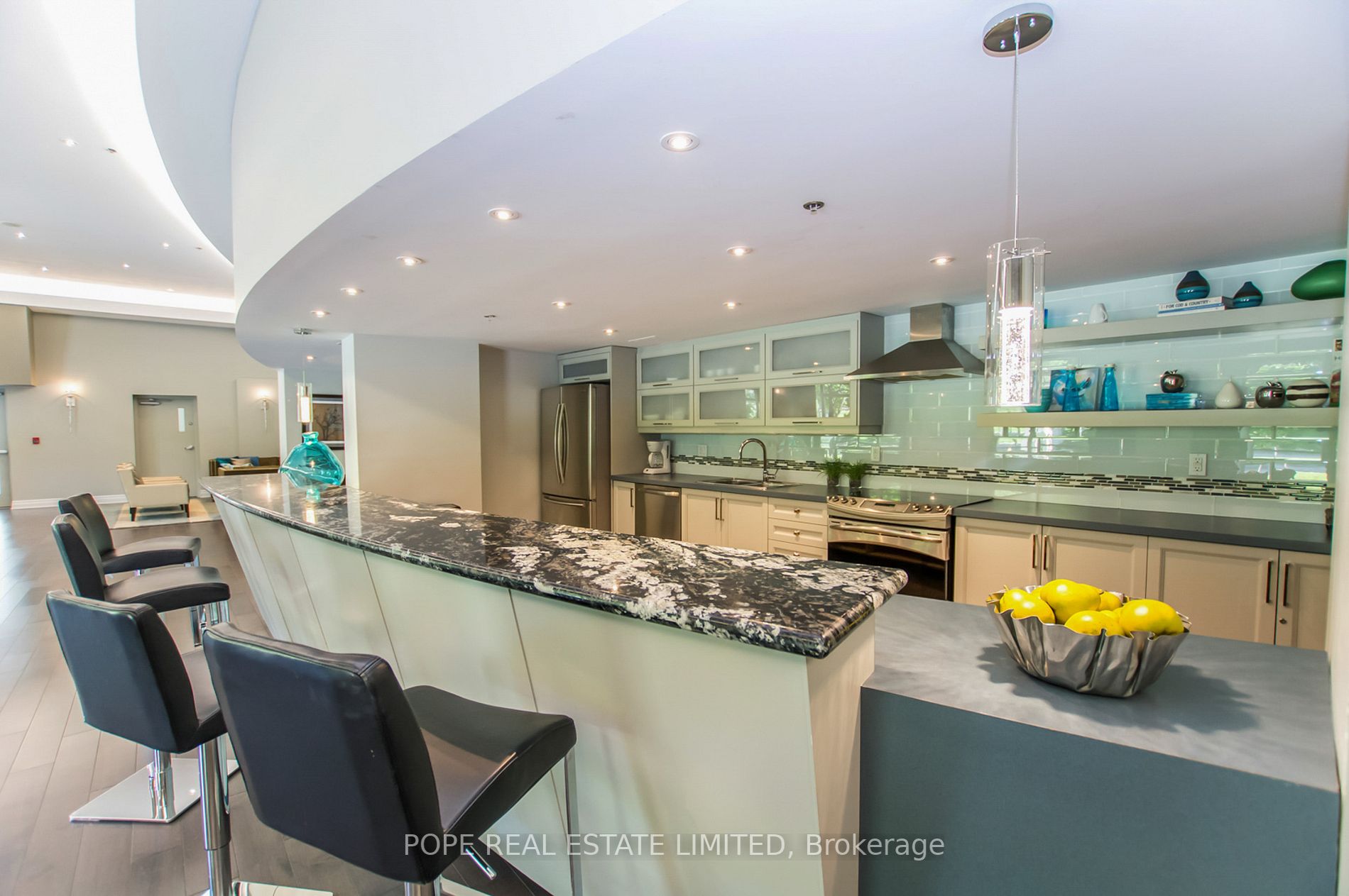 550 Queens Quay W, #505
