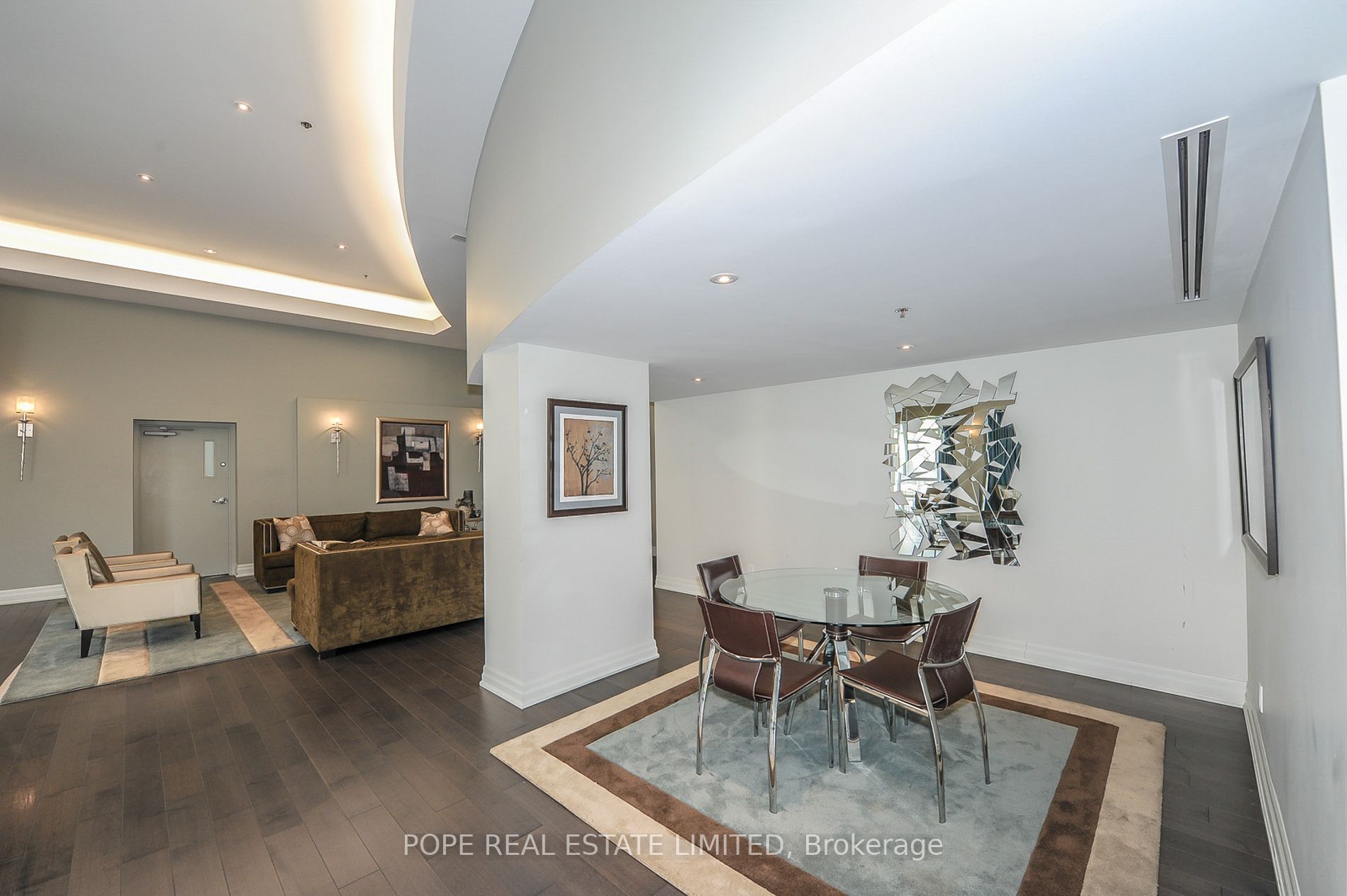 550 Queens Quay W, #505