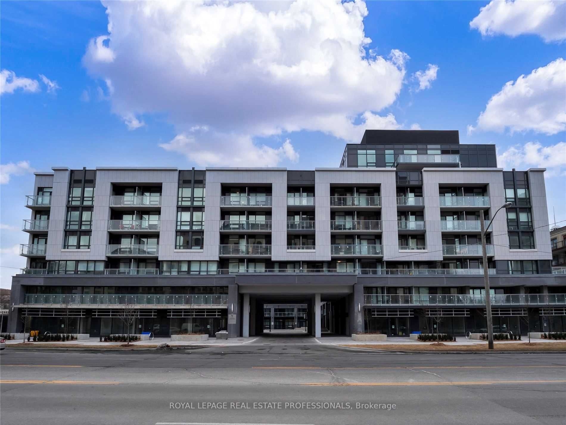 621 Sheppard Ave E, #526
