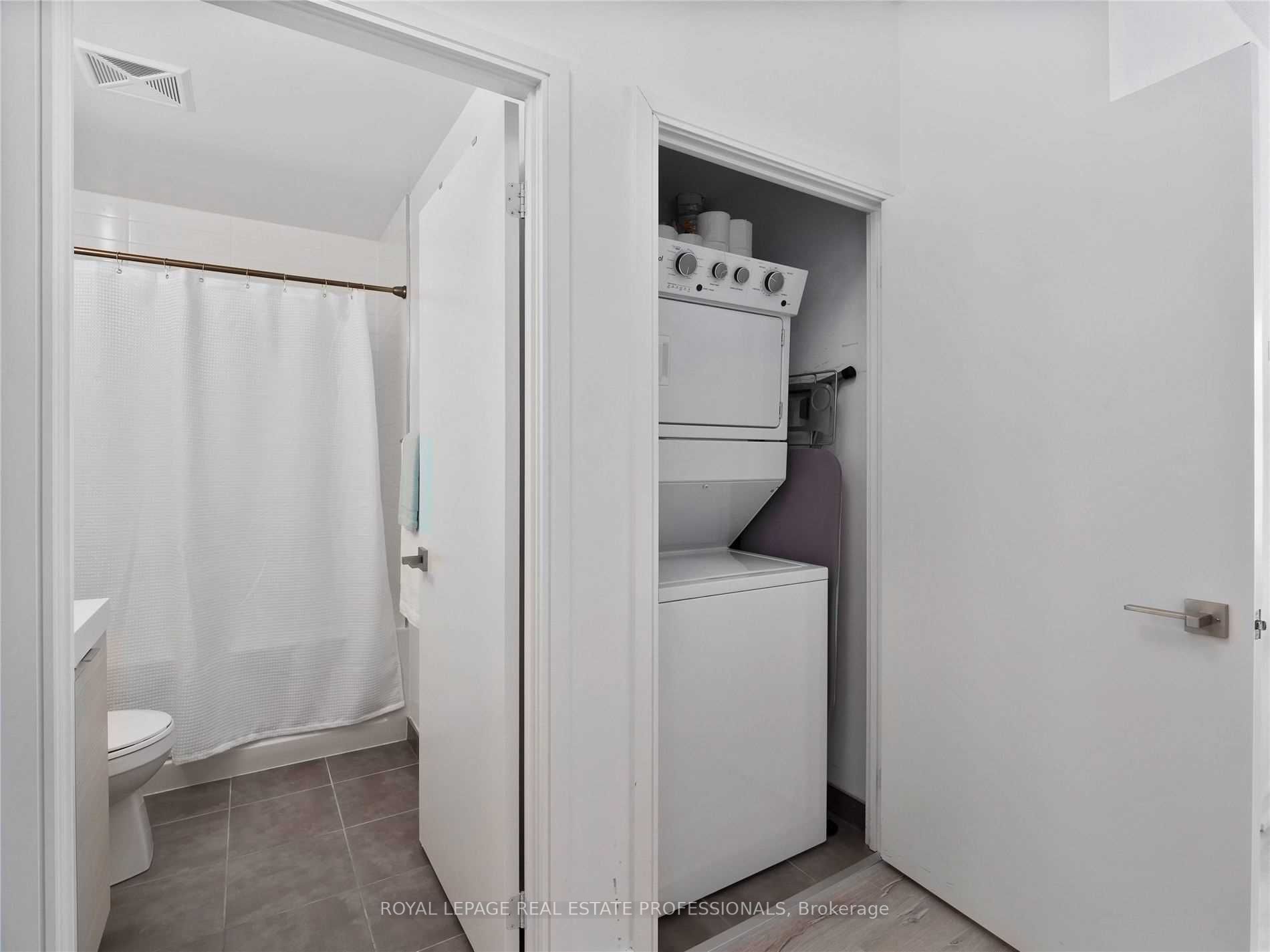 621 Sheppard Ave E, #526