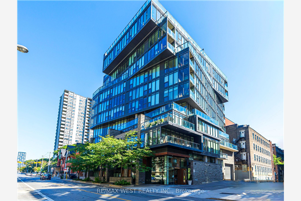 15 Beverley St, Toronto