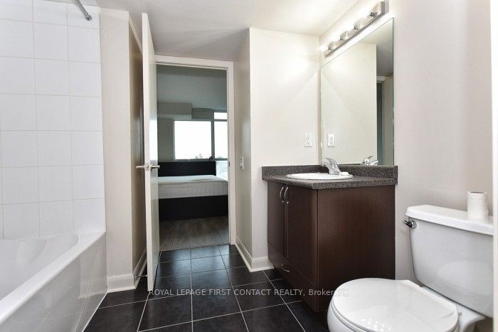 525 Wilson Ave, #405