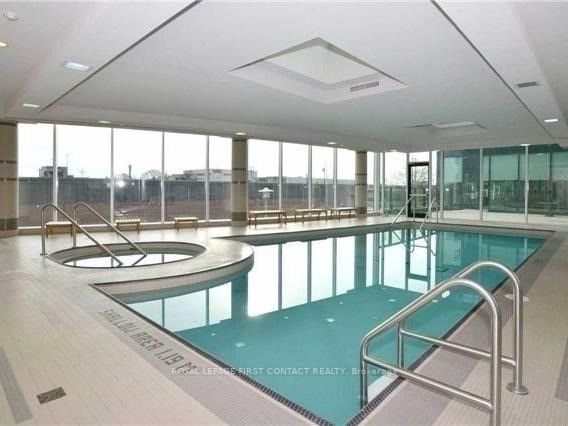 525 Wilson Ave, #405