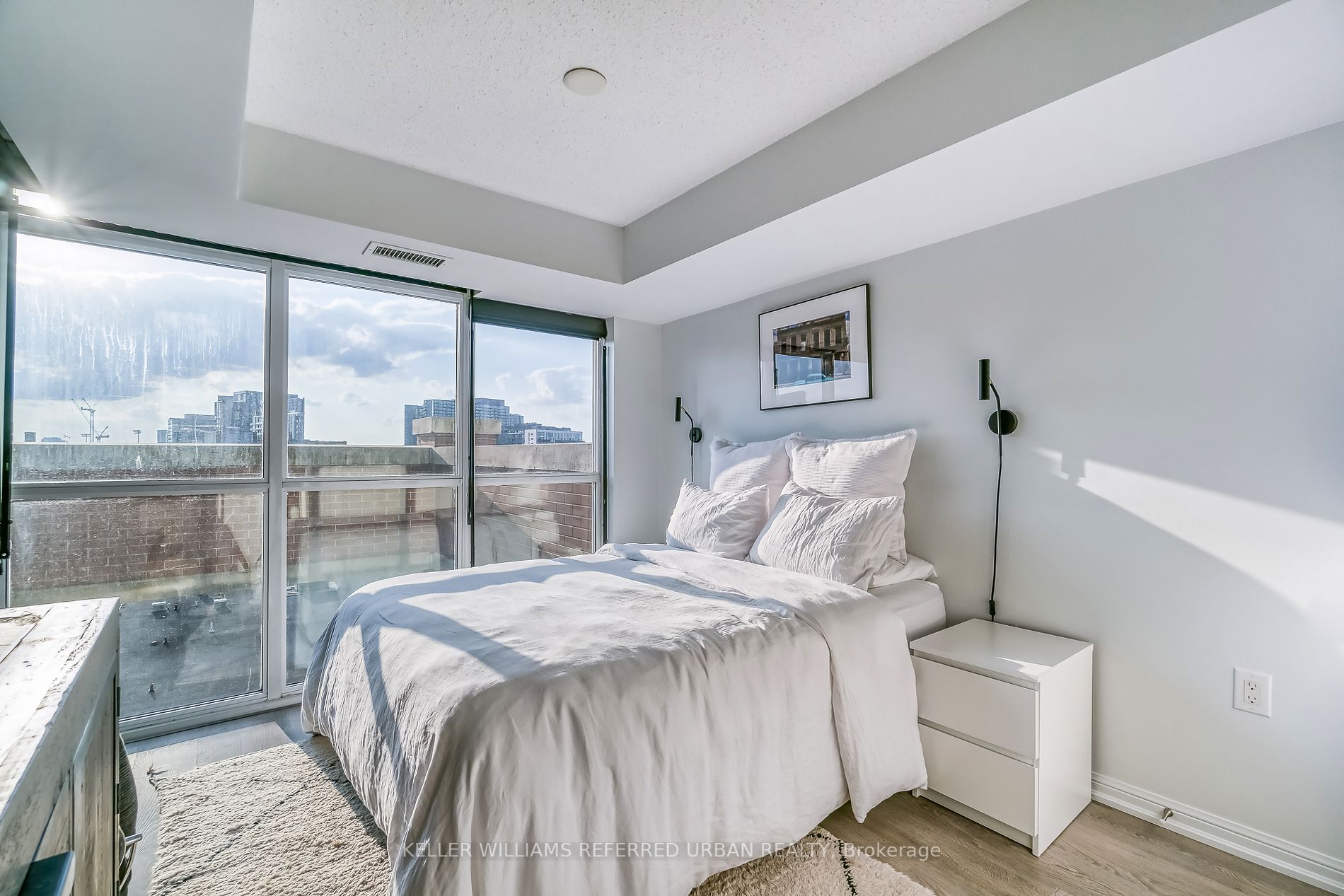 125 Western Battery Rd, #612