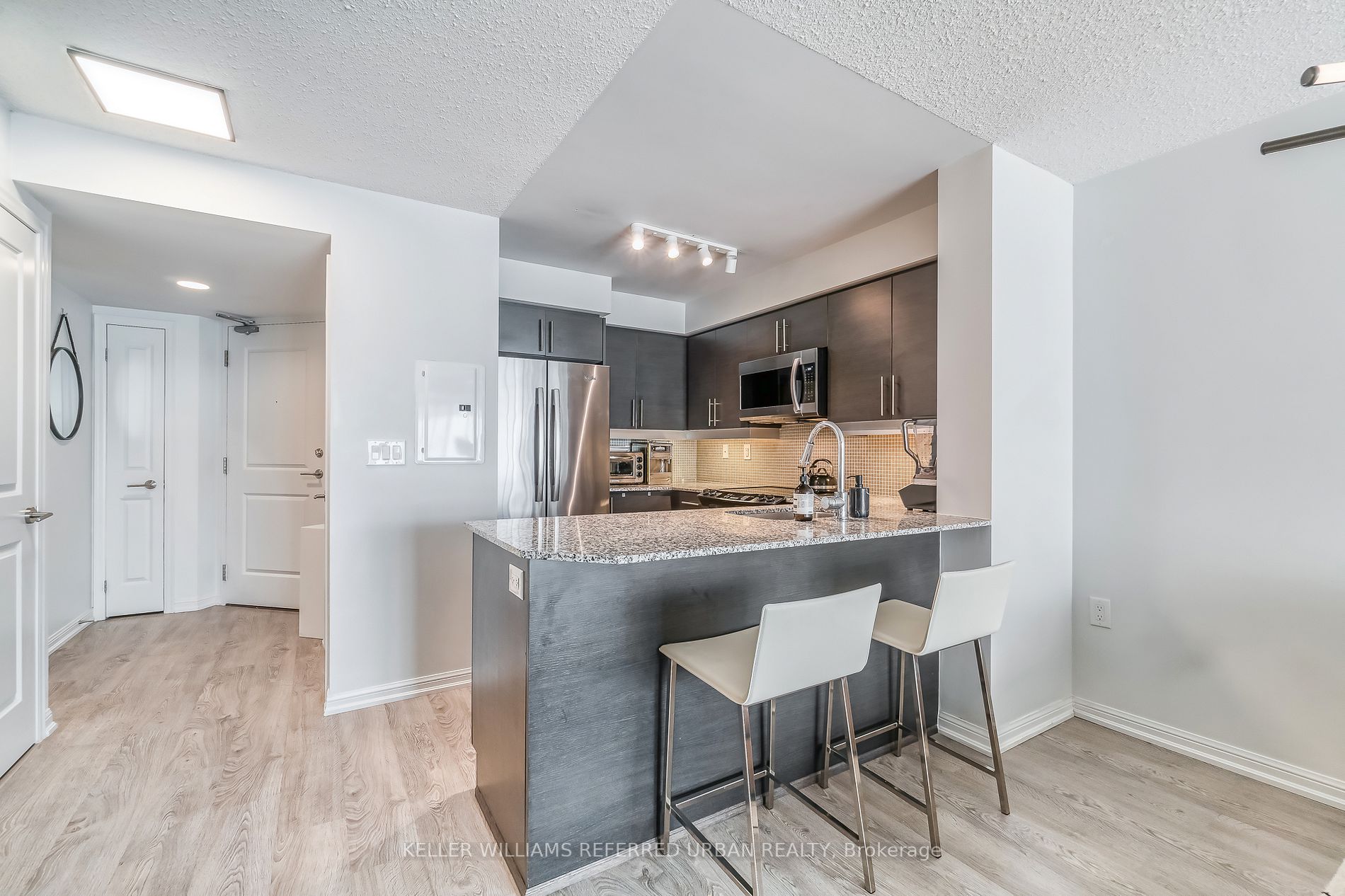 125 Western Battery Rd, #612