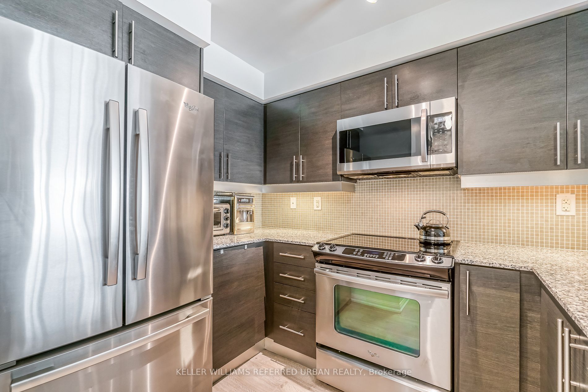 125 Western Battery Rd, #612