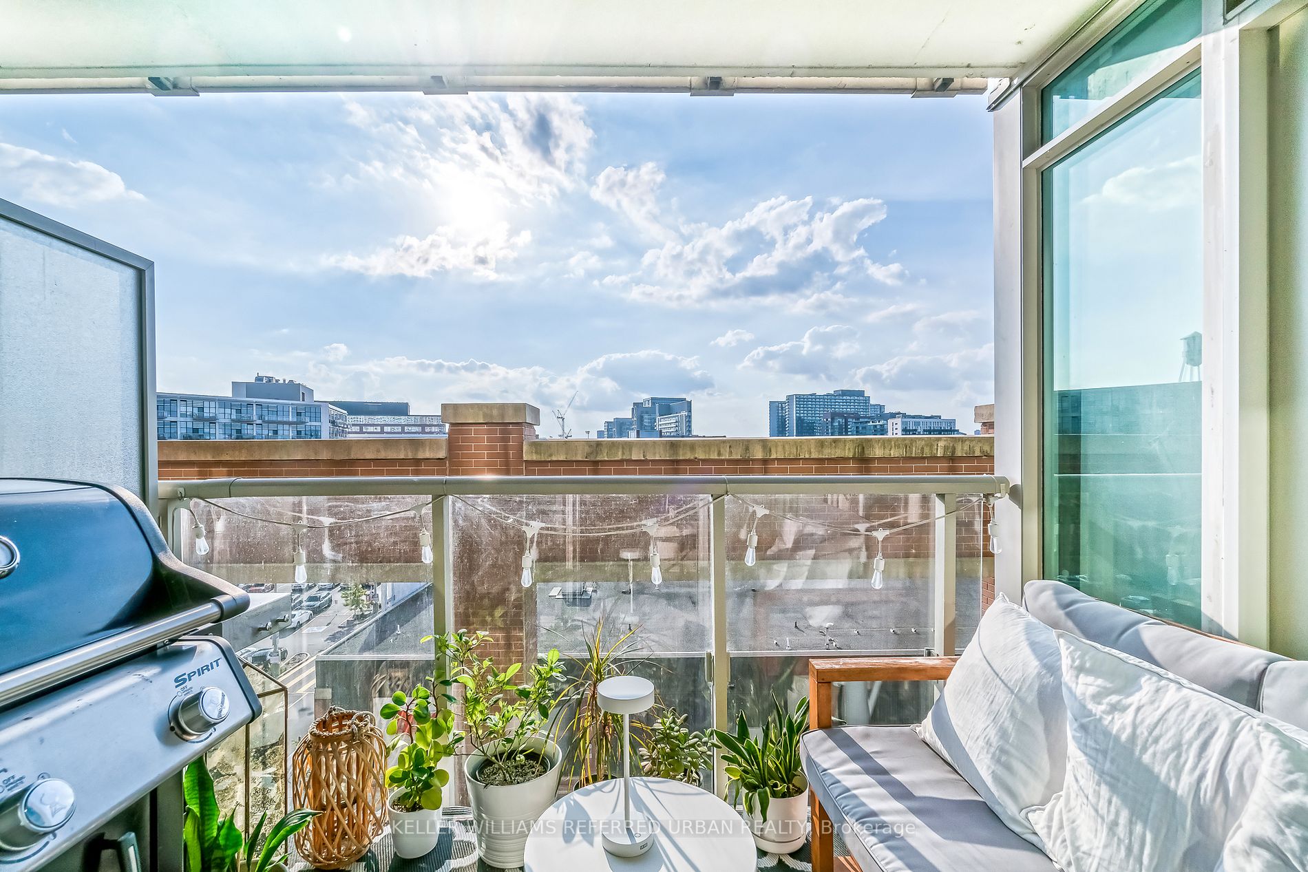 125 Western Battery Rd, #612