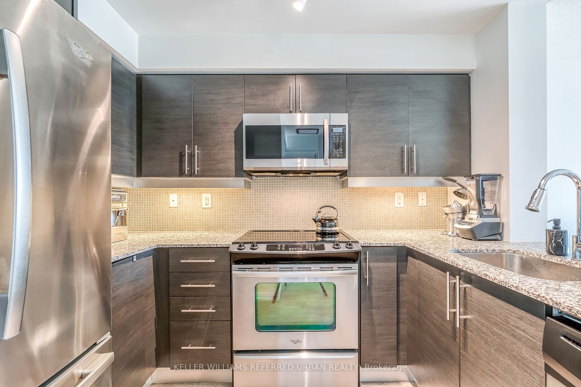 125 Western Battery Rd, #612