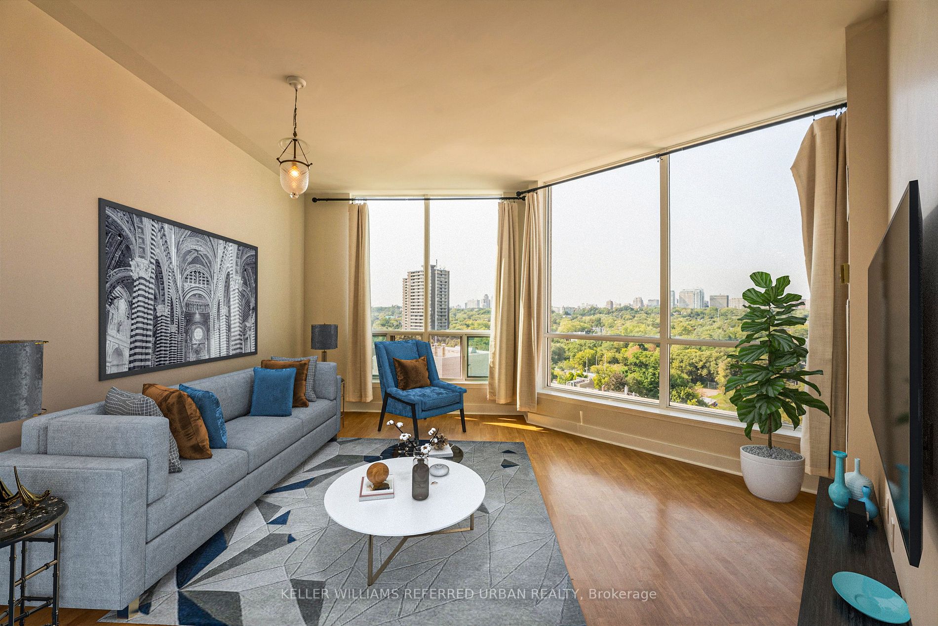 942 Yonge St, #Ph110