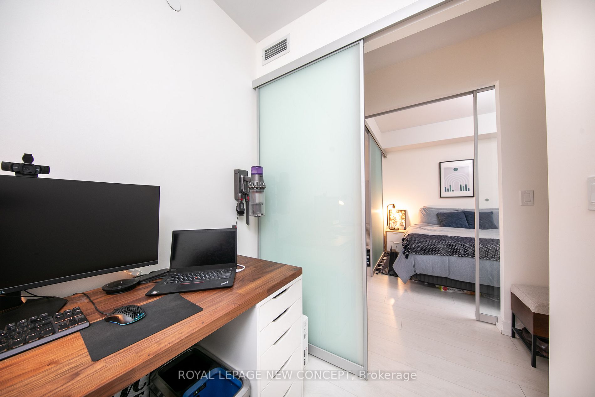 19 Western Battery Rd, #1715