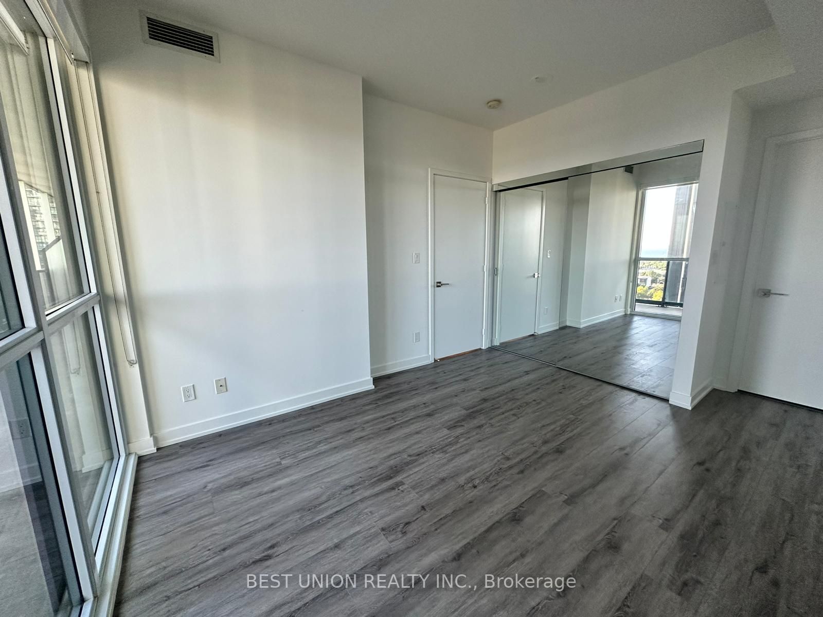 50 Ordnance St, #1601