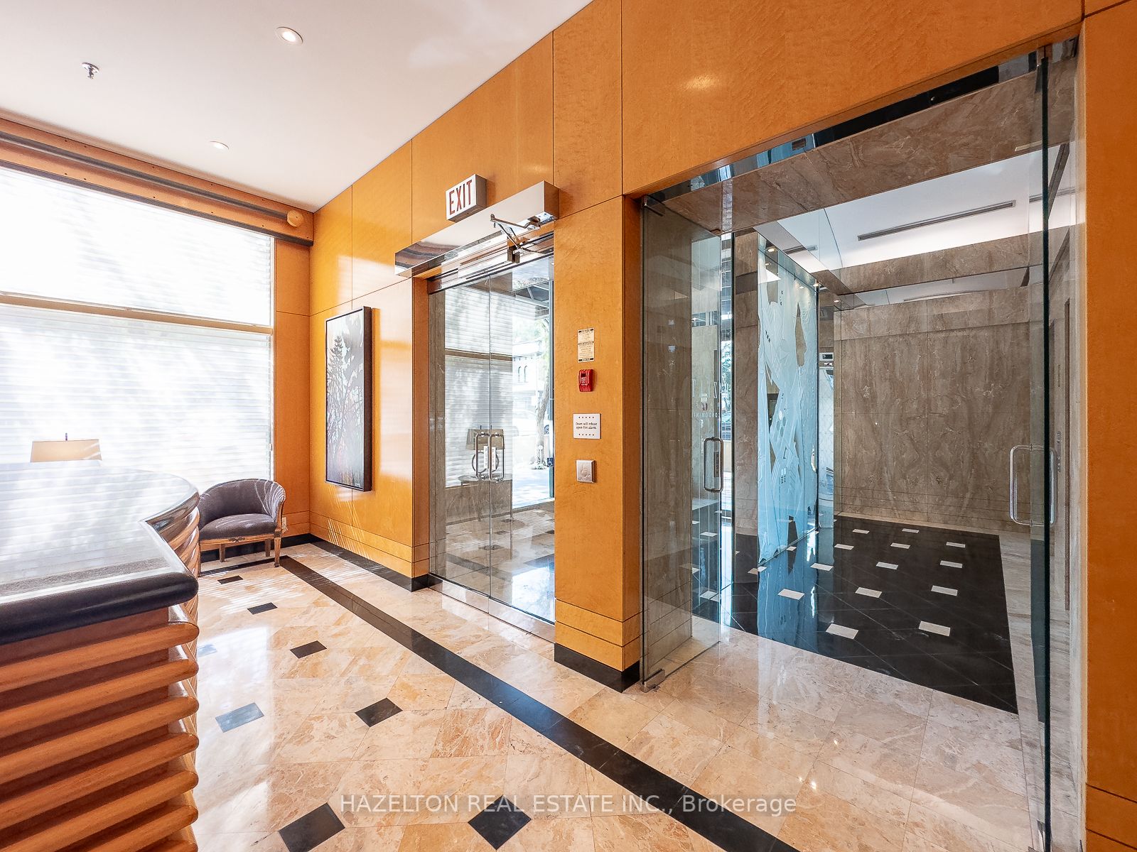77 Avenue Rd, #515