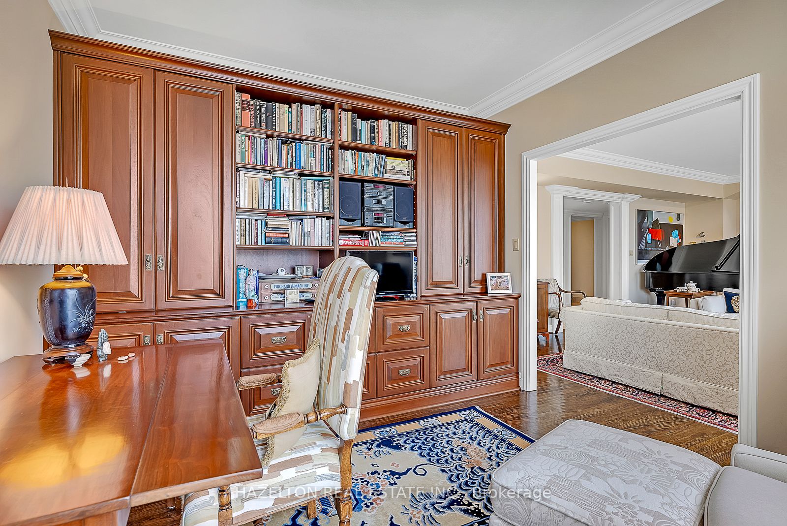77 Avenue Rd, #515