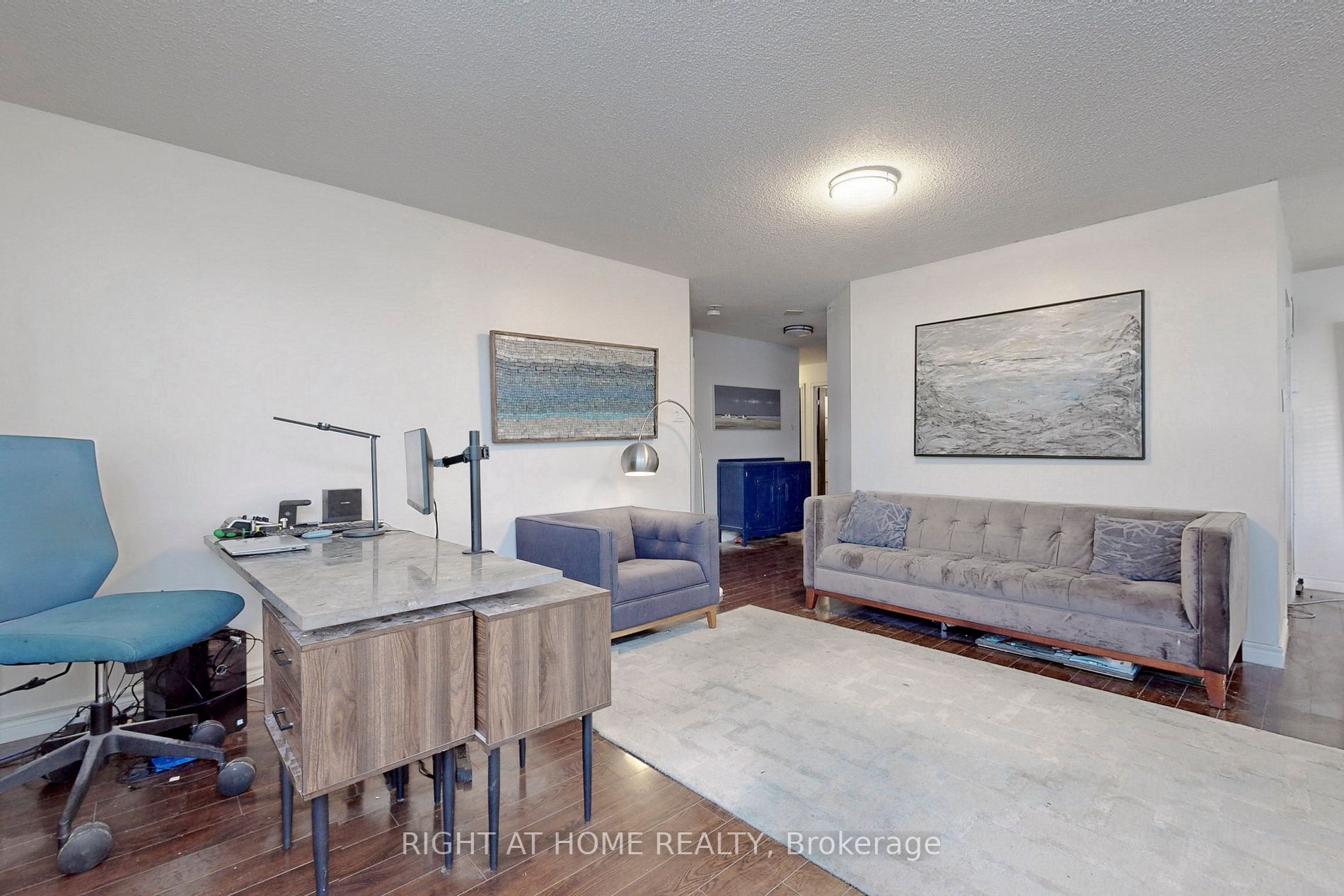 25 Maitland St, #205