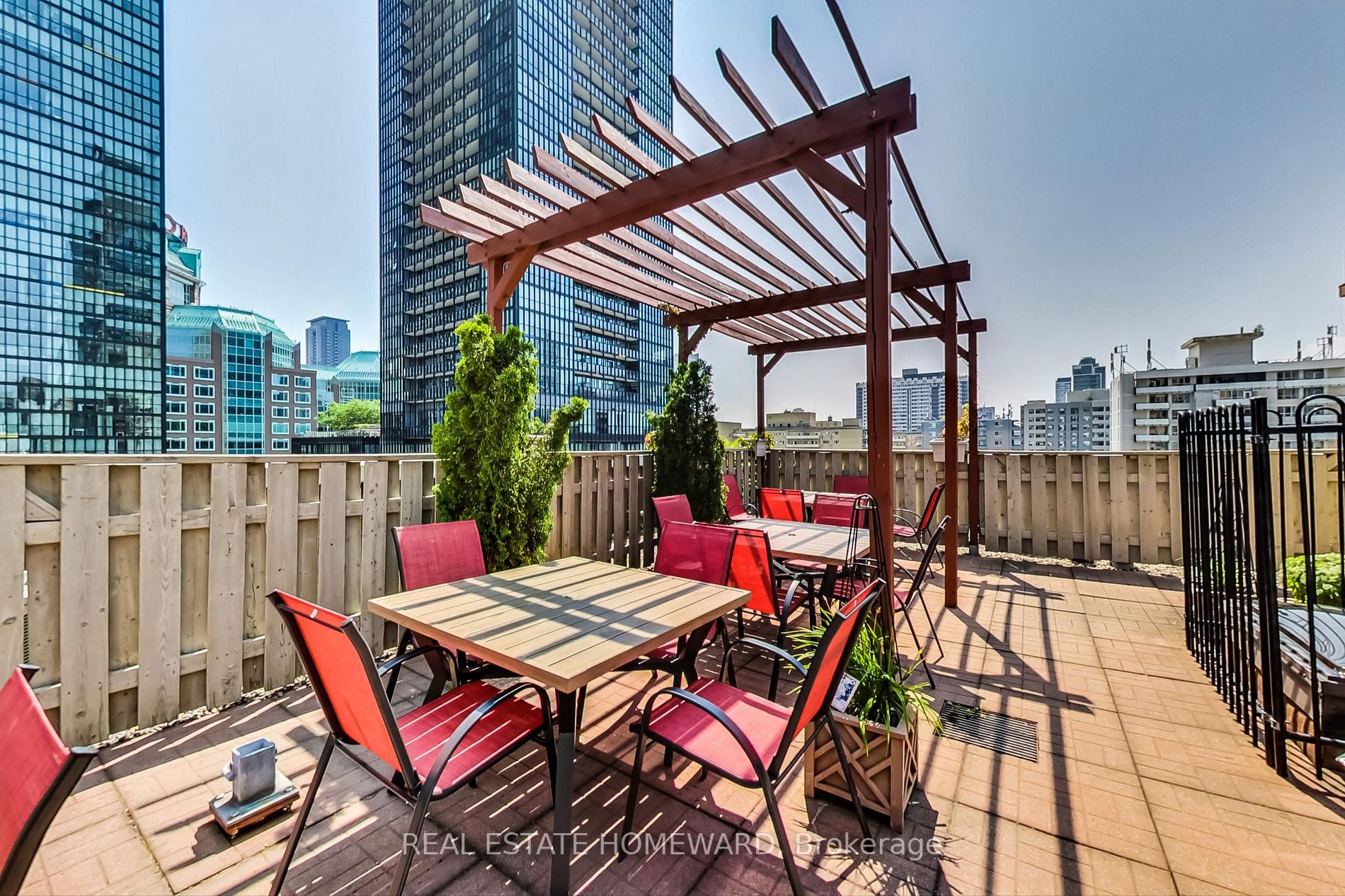 Listing C6797824 - Large Photo # 1