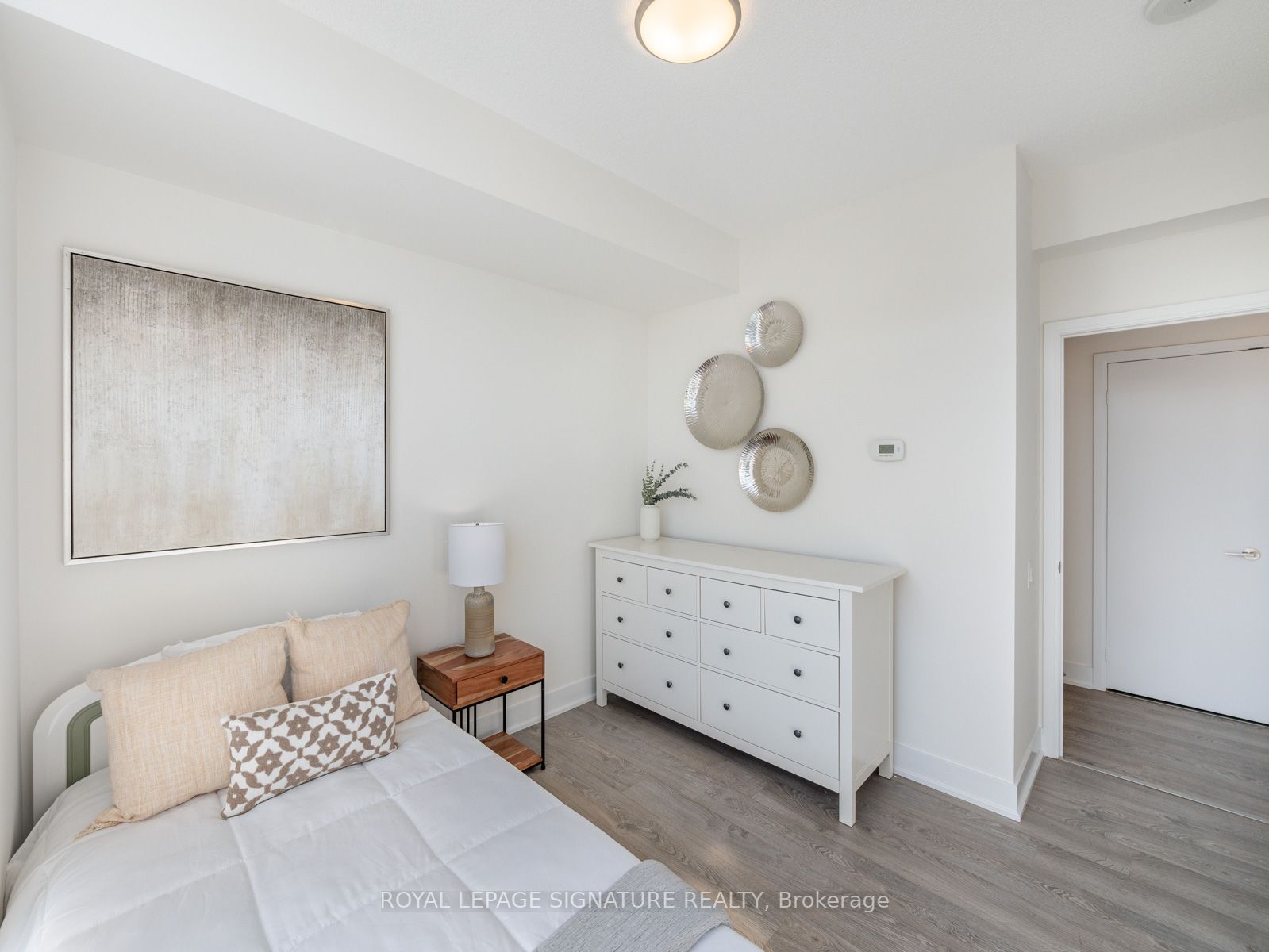 30 Roehampton Ave, #2708