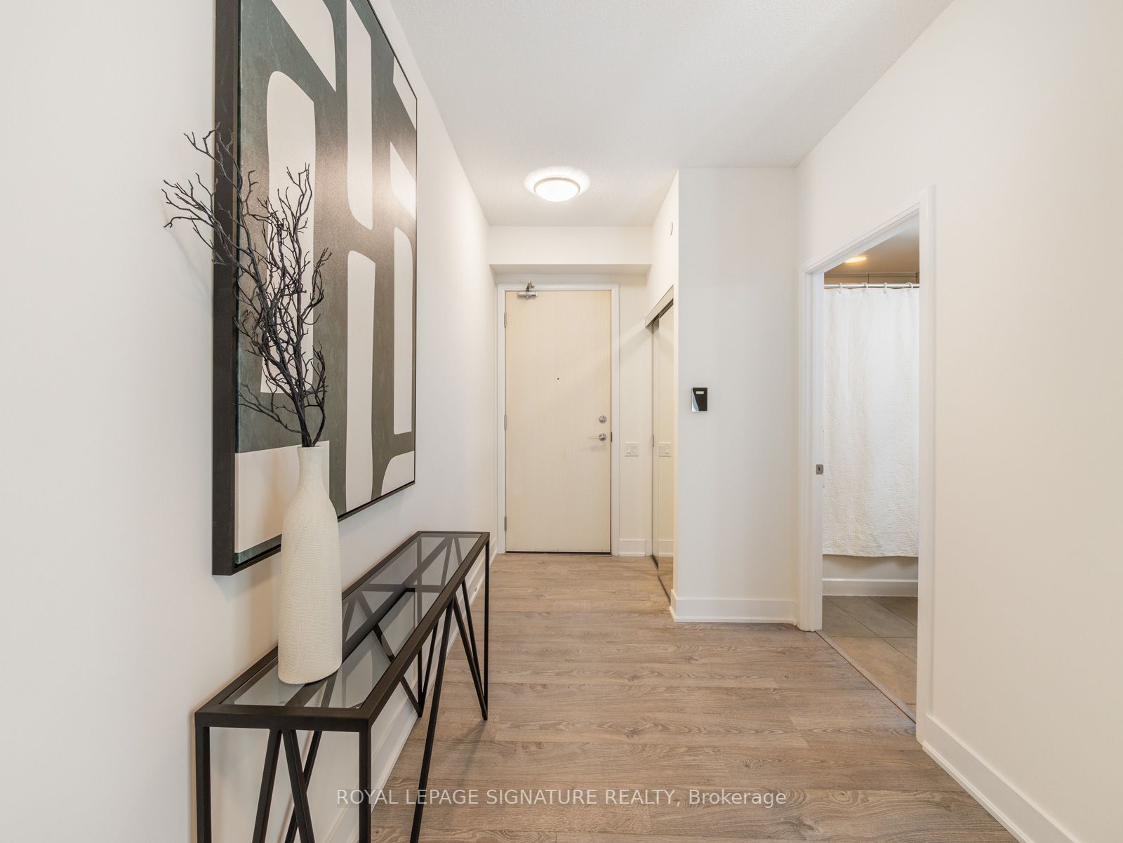 30 Roehampton Ave, #2708