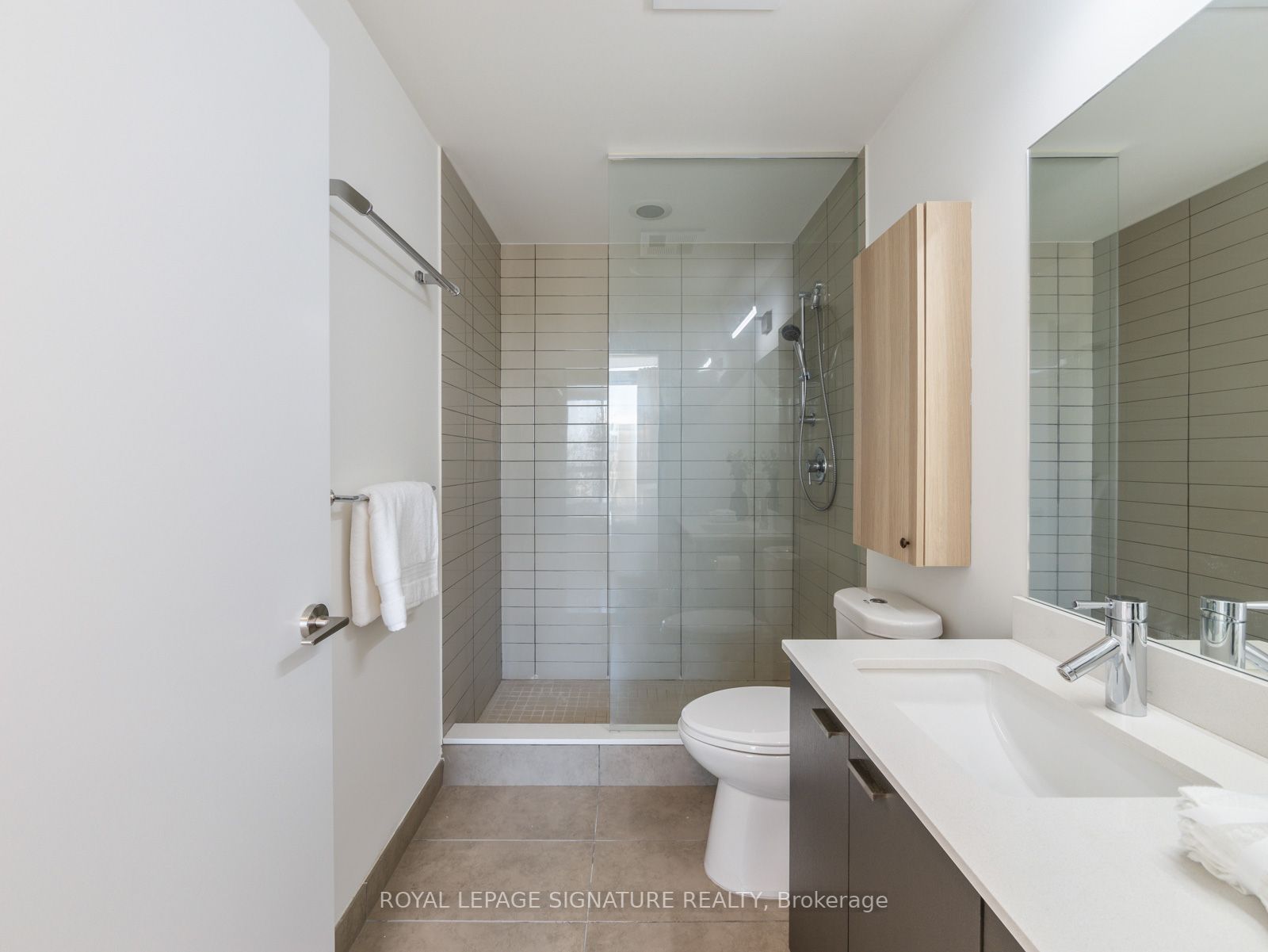 30 Roehampton Ave, #2708