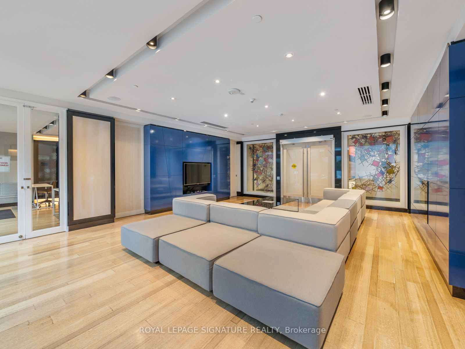 30 Roehampton Ave, #2708