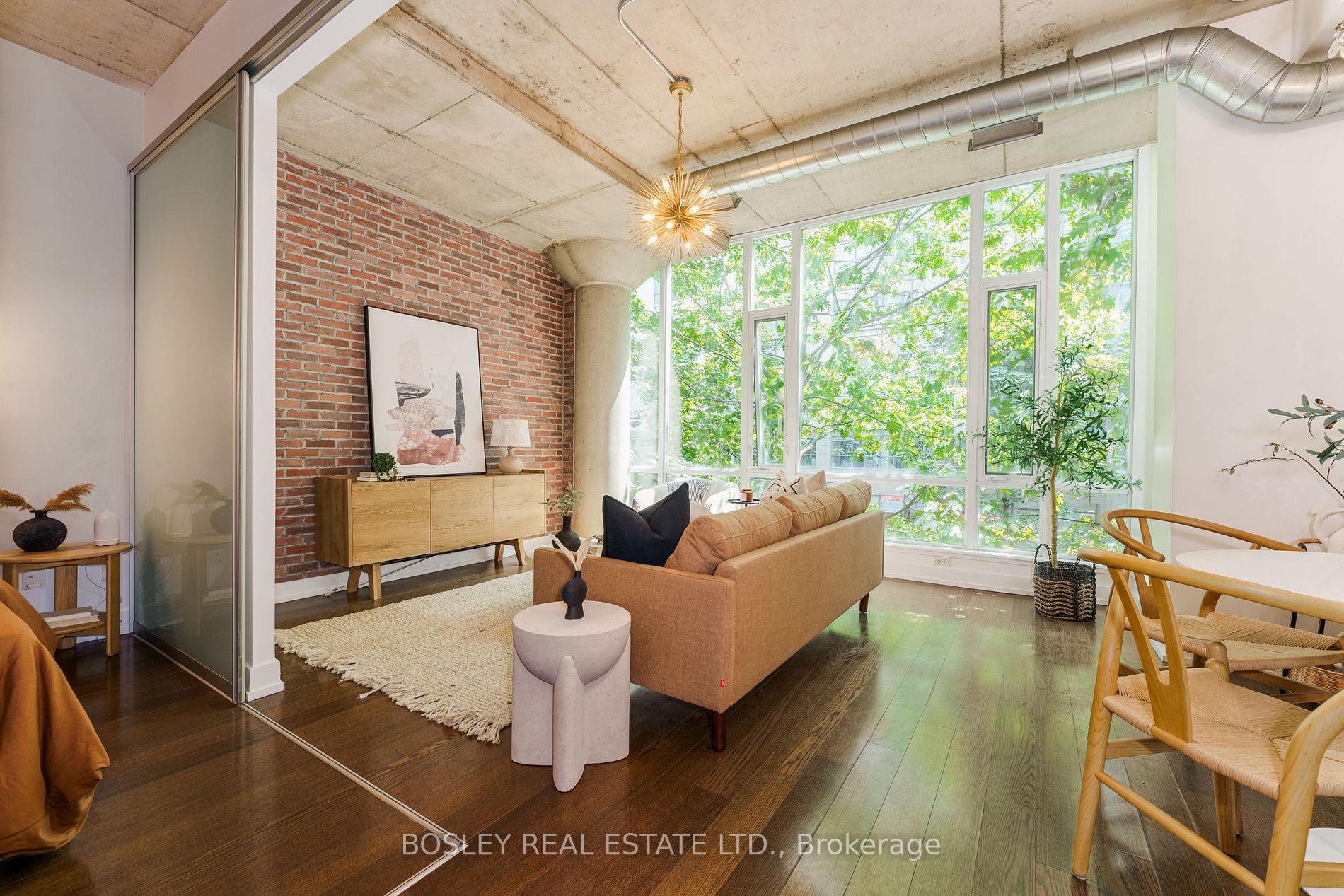66 Portland St, #208
