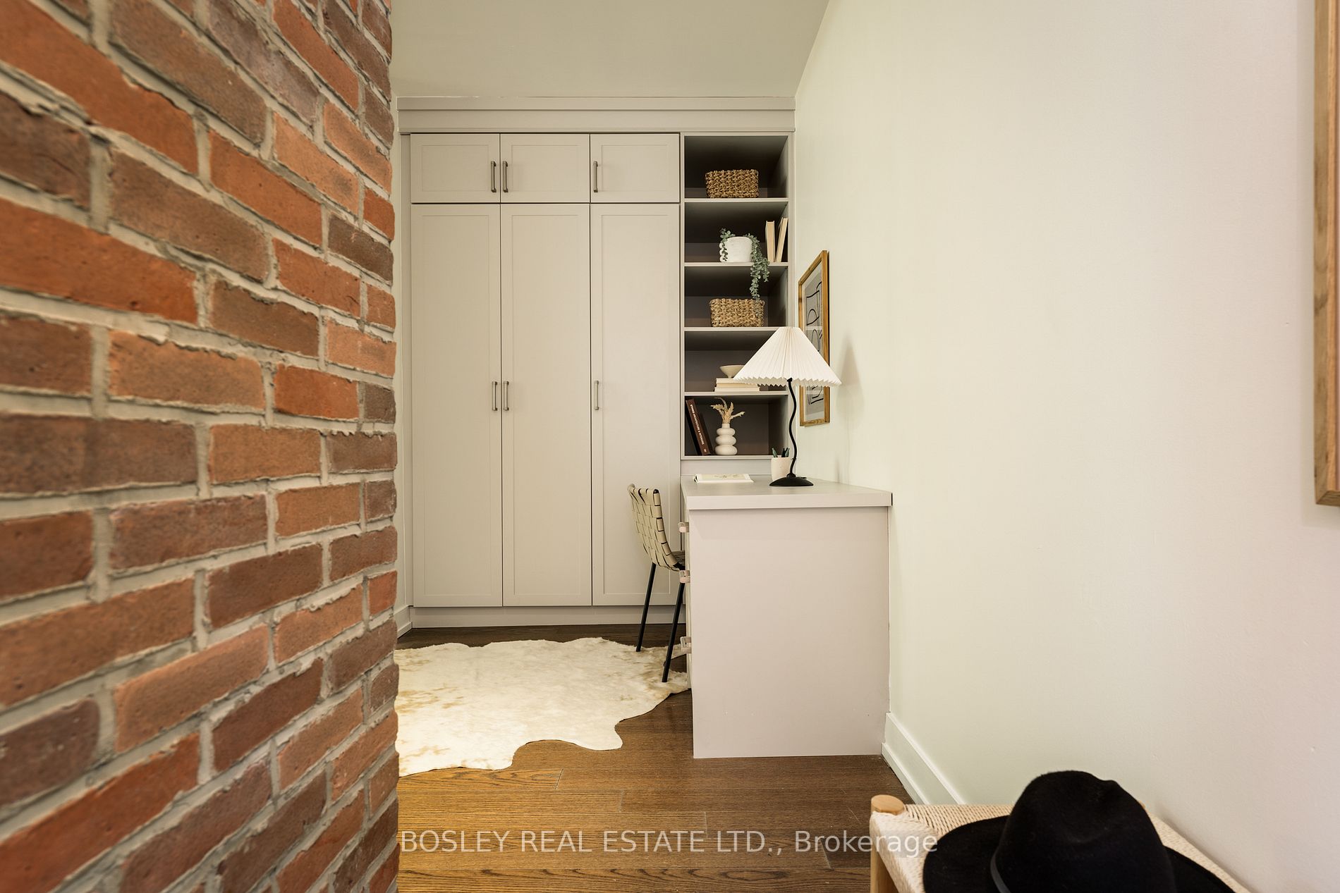 66 Portland St, #208