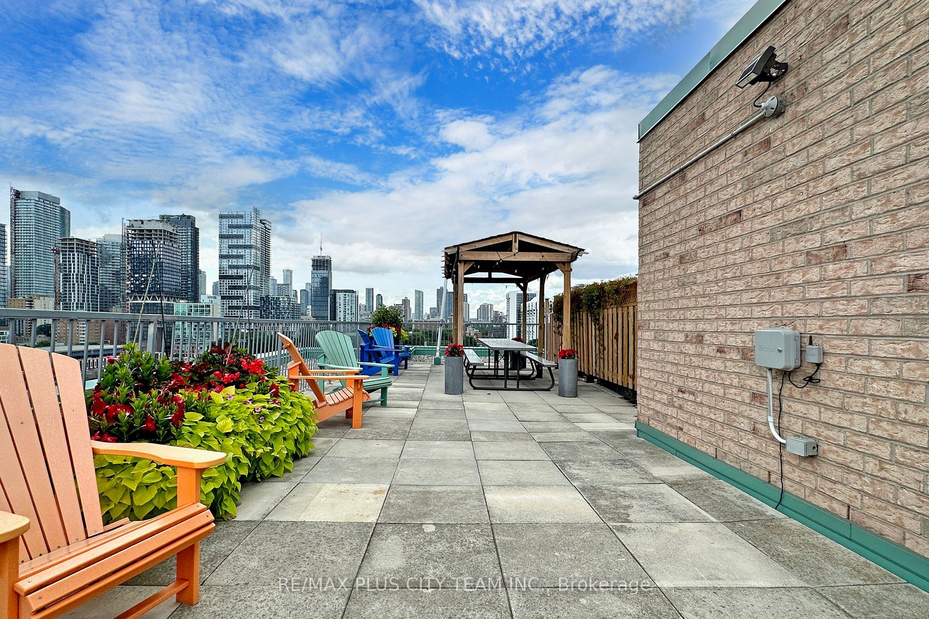 Listing C6797968 - Large Photo # 30