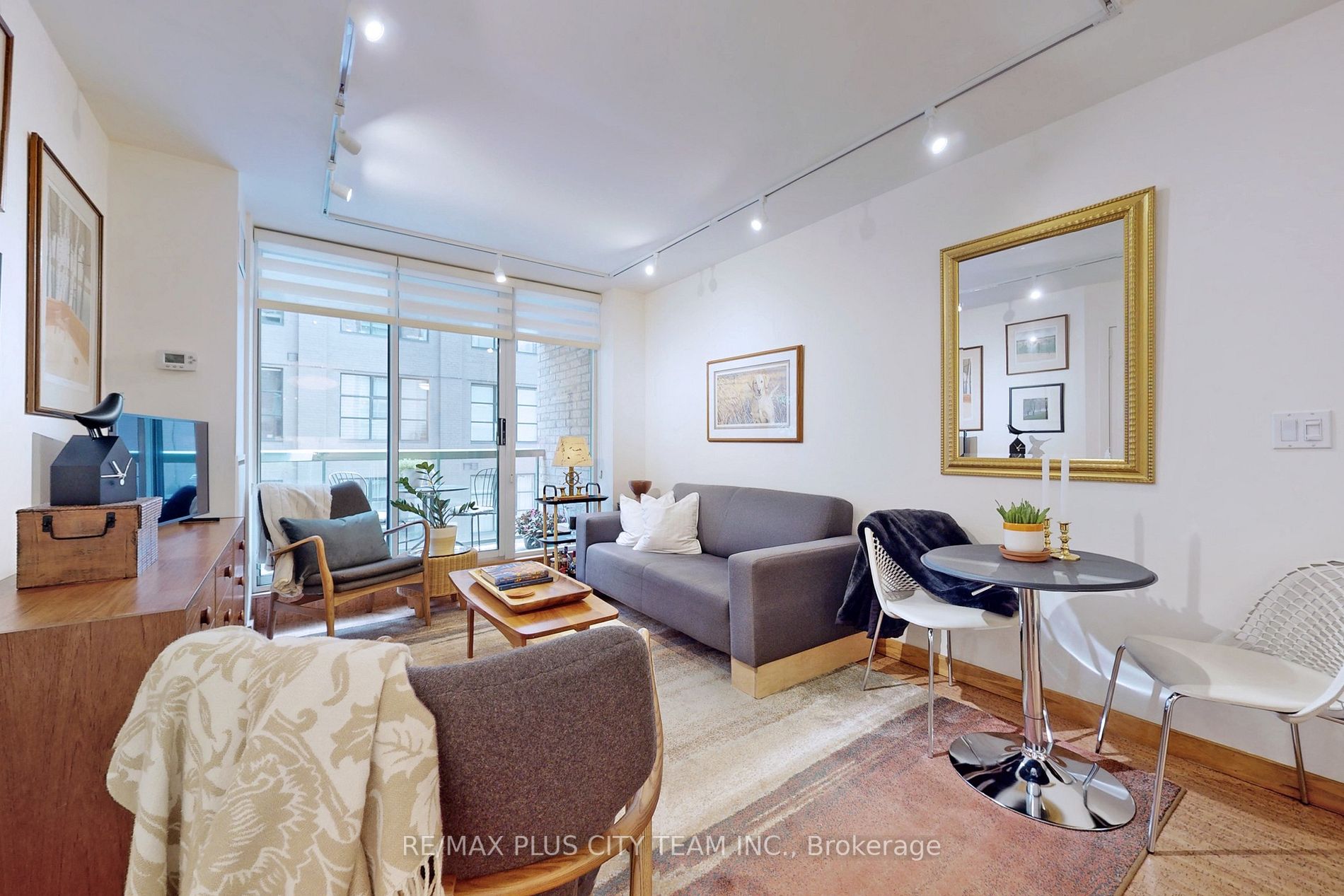 Listing C6797968 - Large Photo # 1