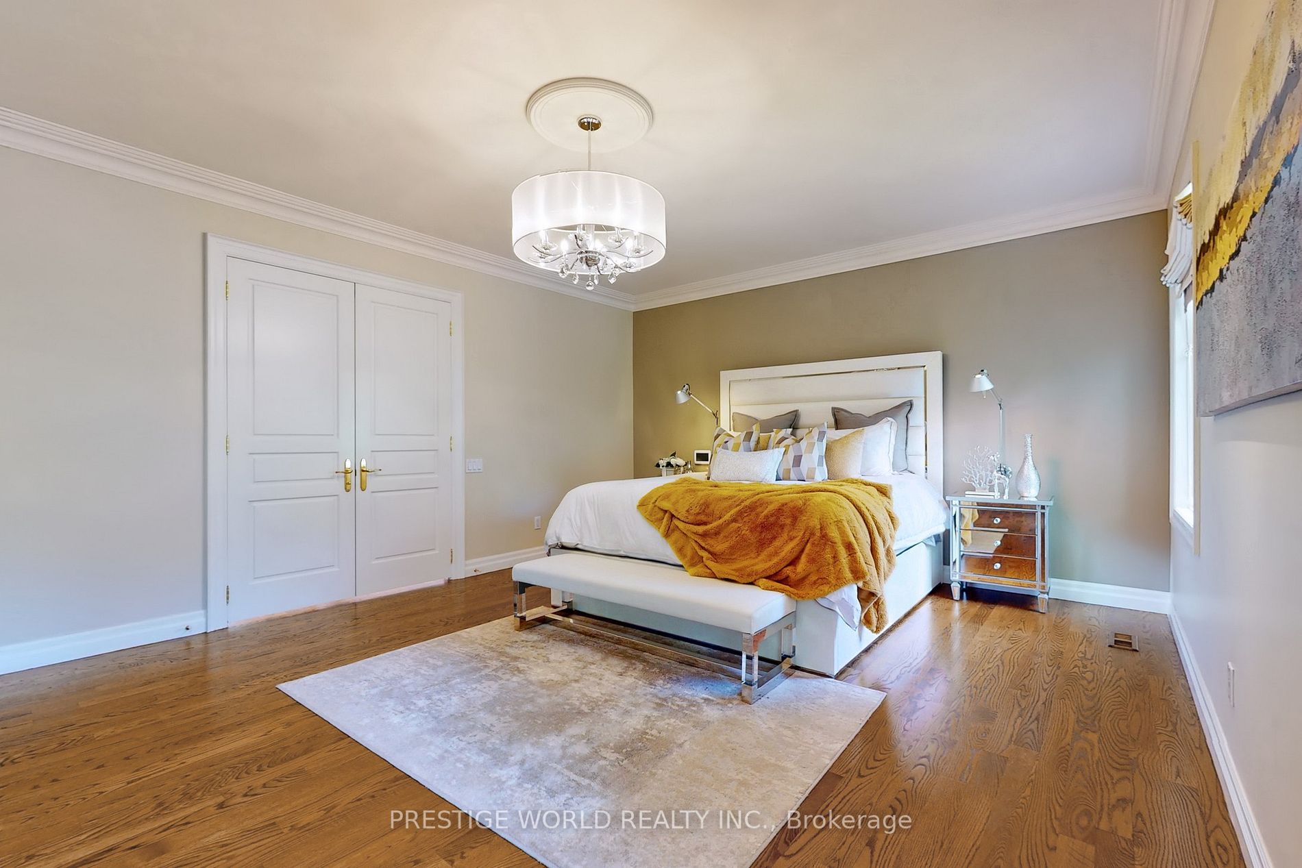 37 Rollscourt Dr