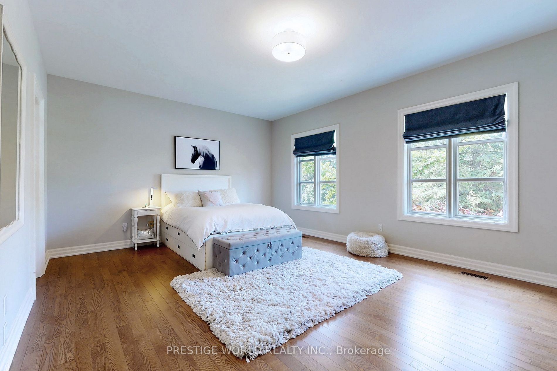 37 Rollscourt Dr
