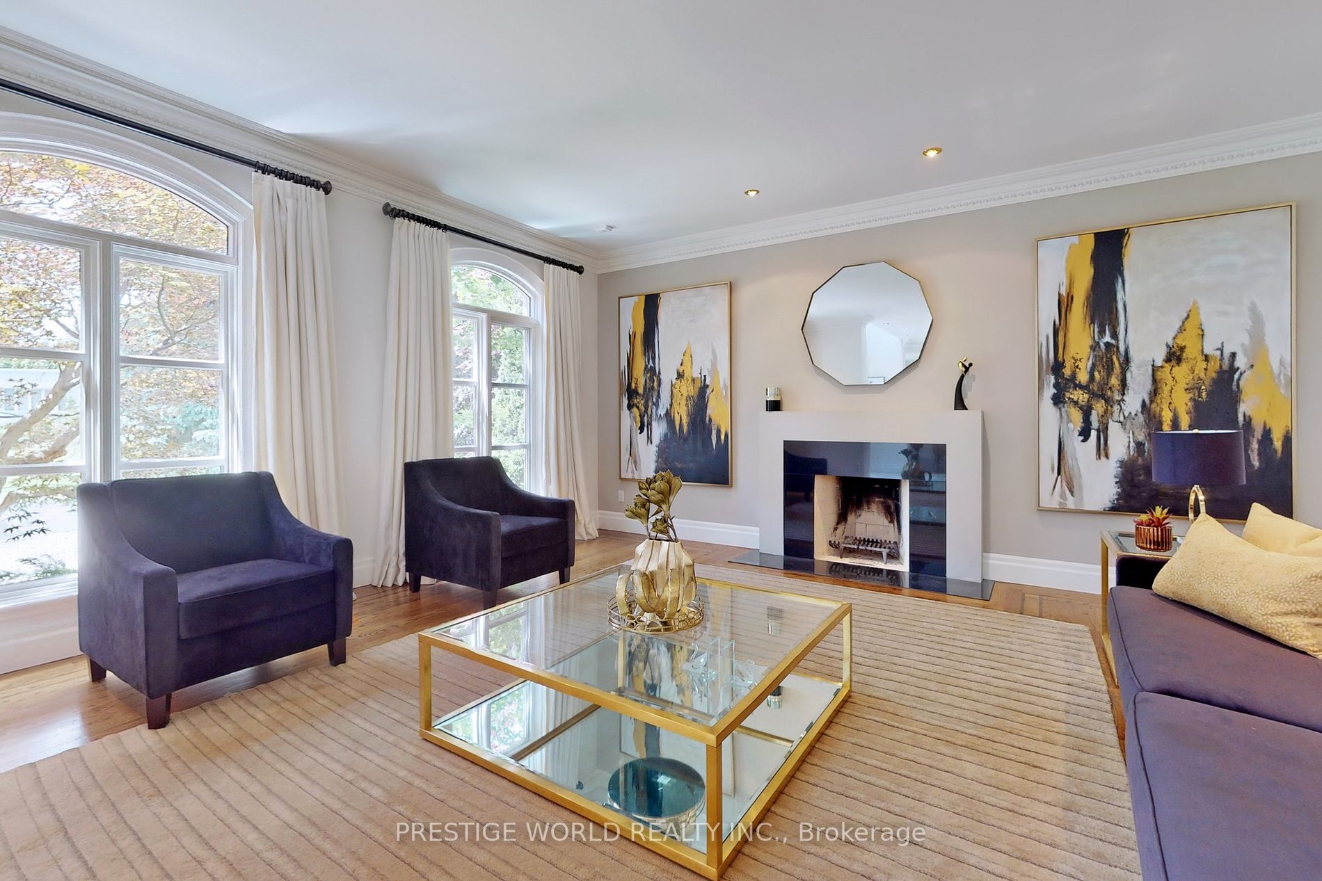 37 Rollscourt Dr