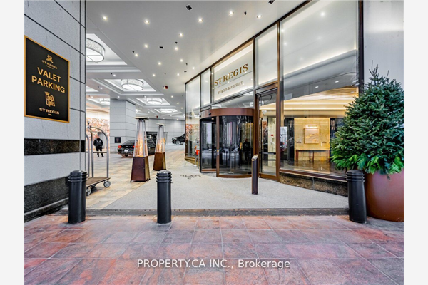 311 Bay St, Toronto