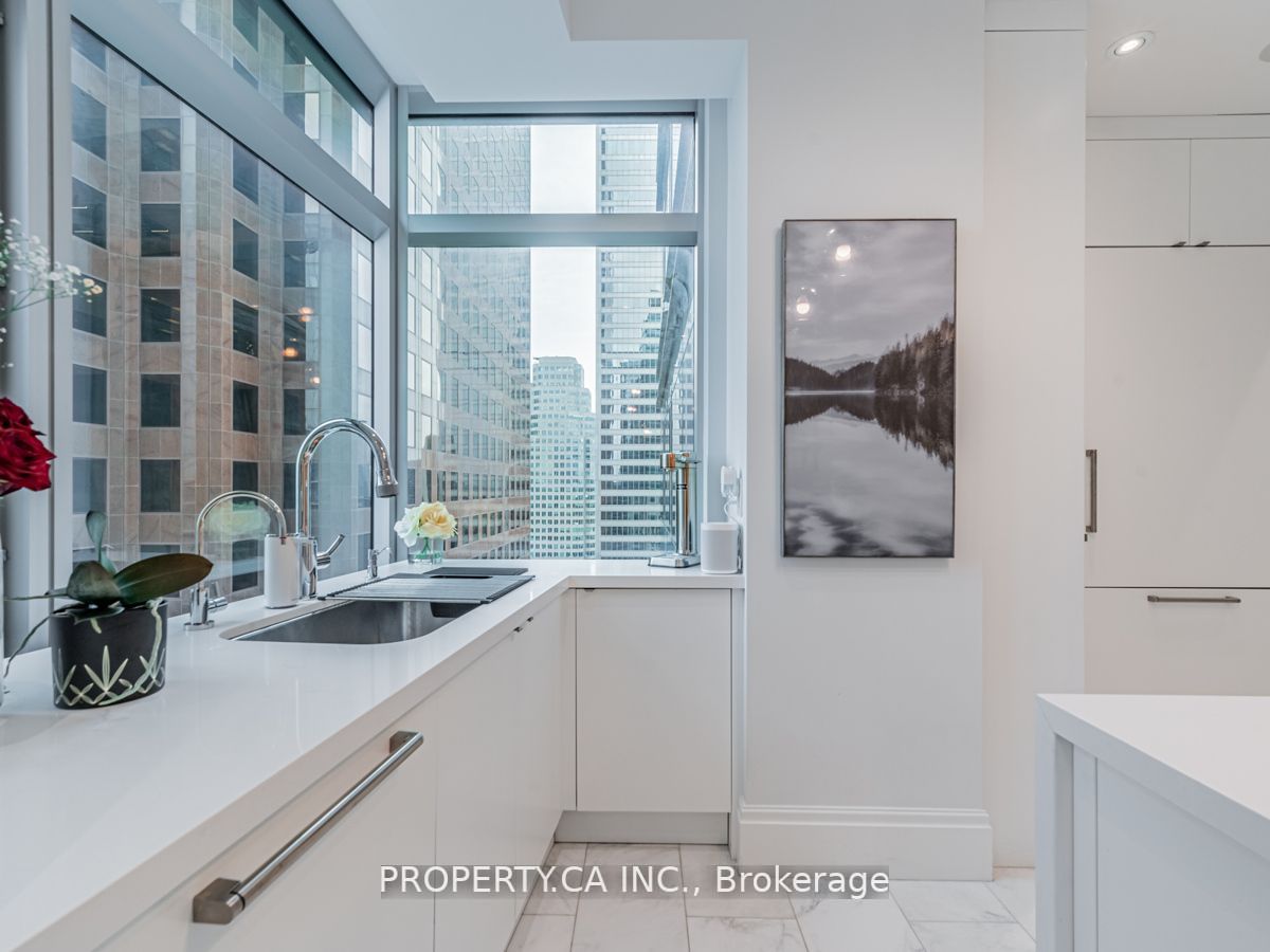 311 Bay St, #3504