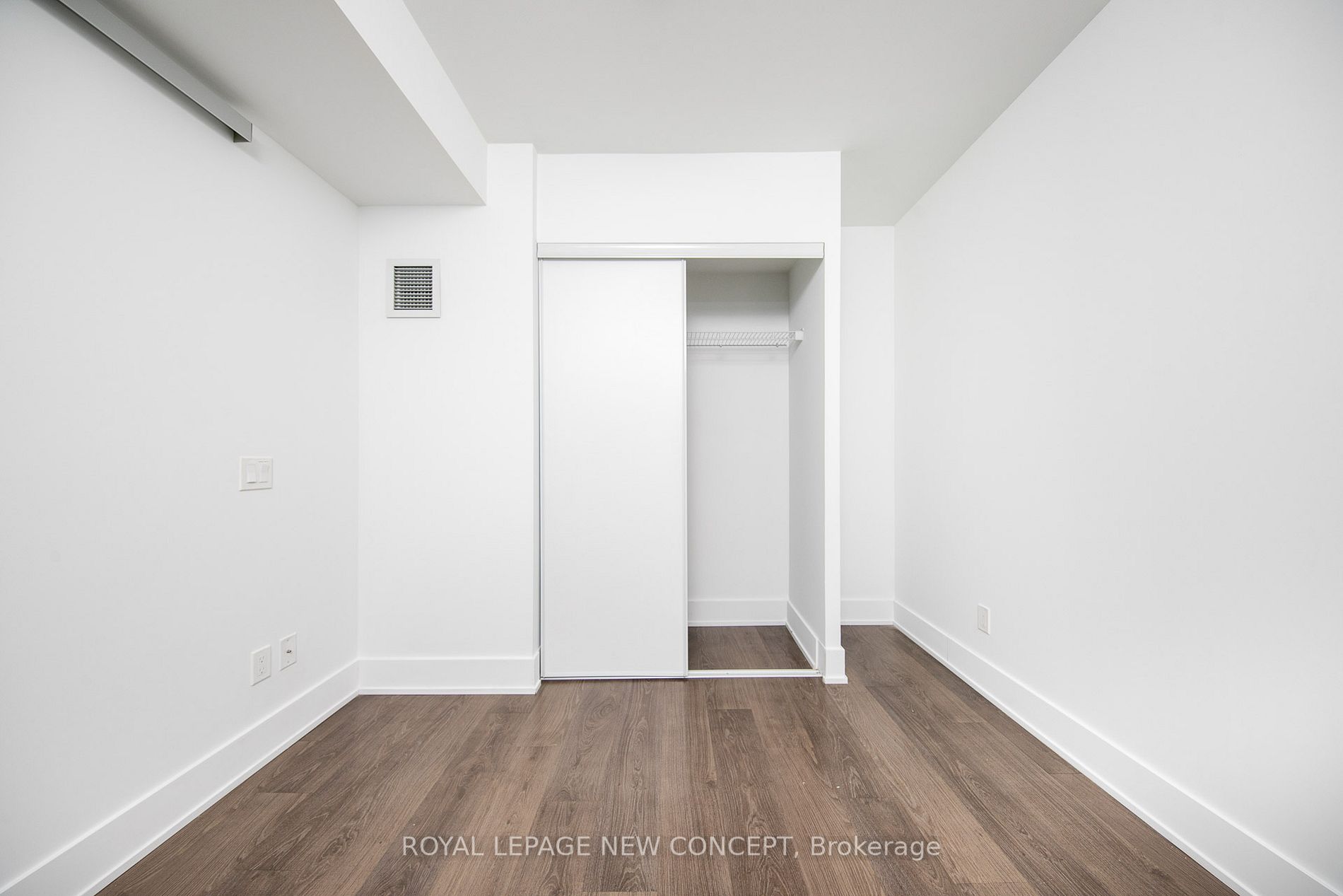 403 Church St, #417