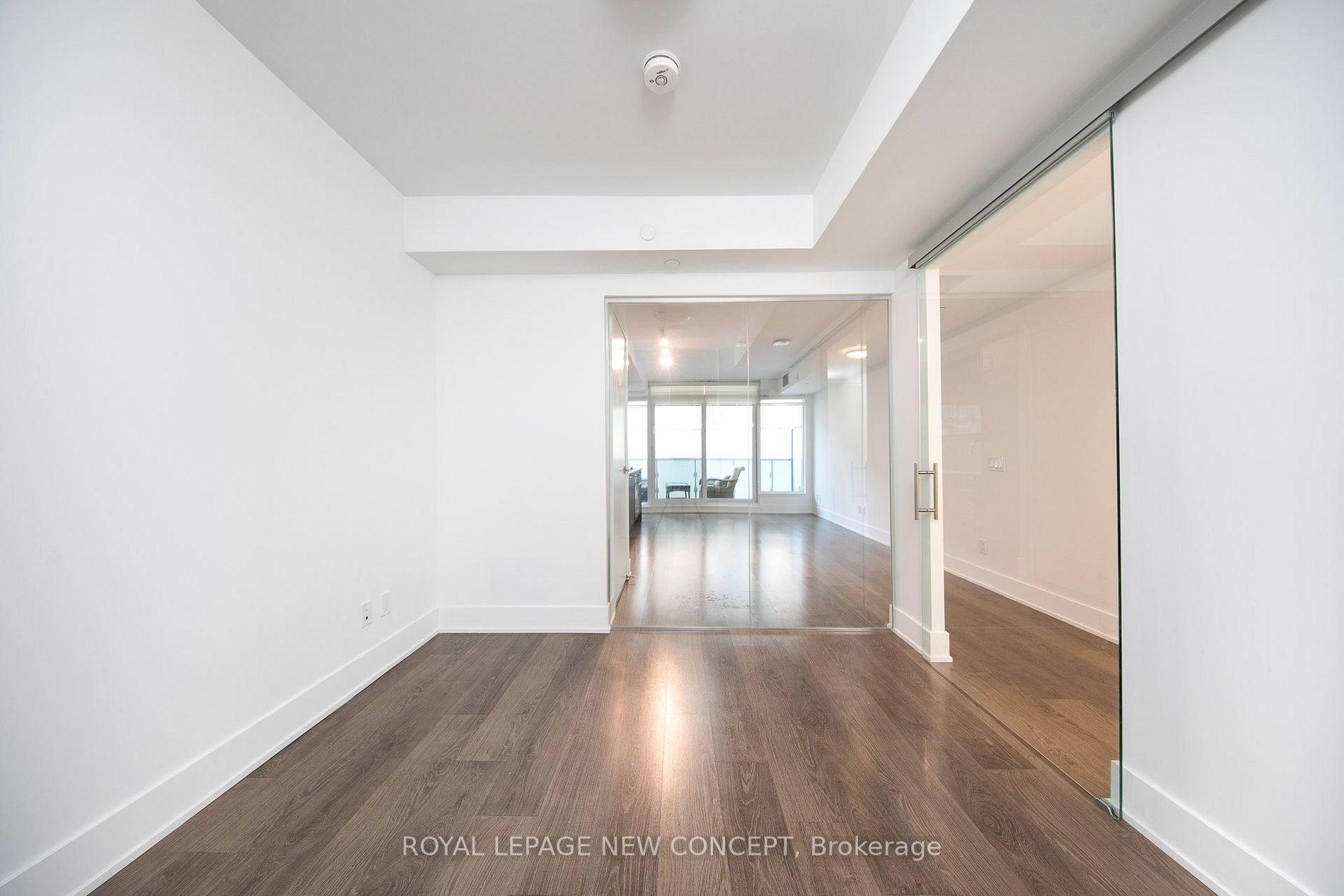 403 Church St, #417