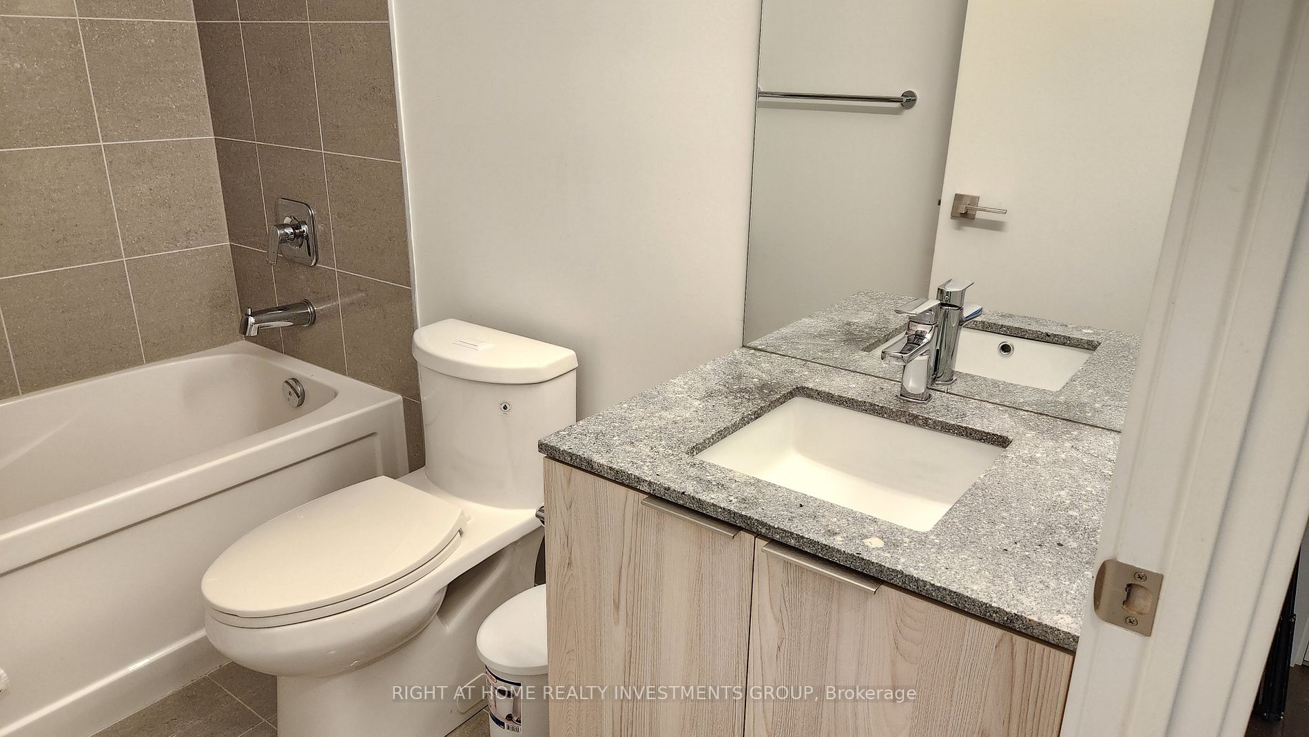 30 Ordnance St, #2204