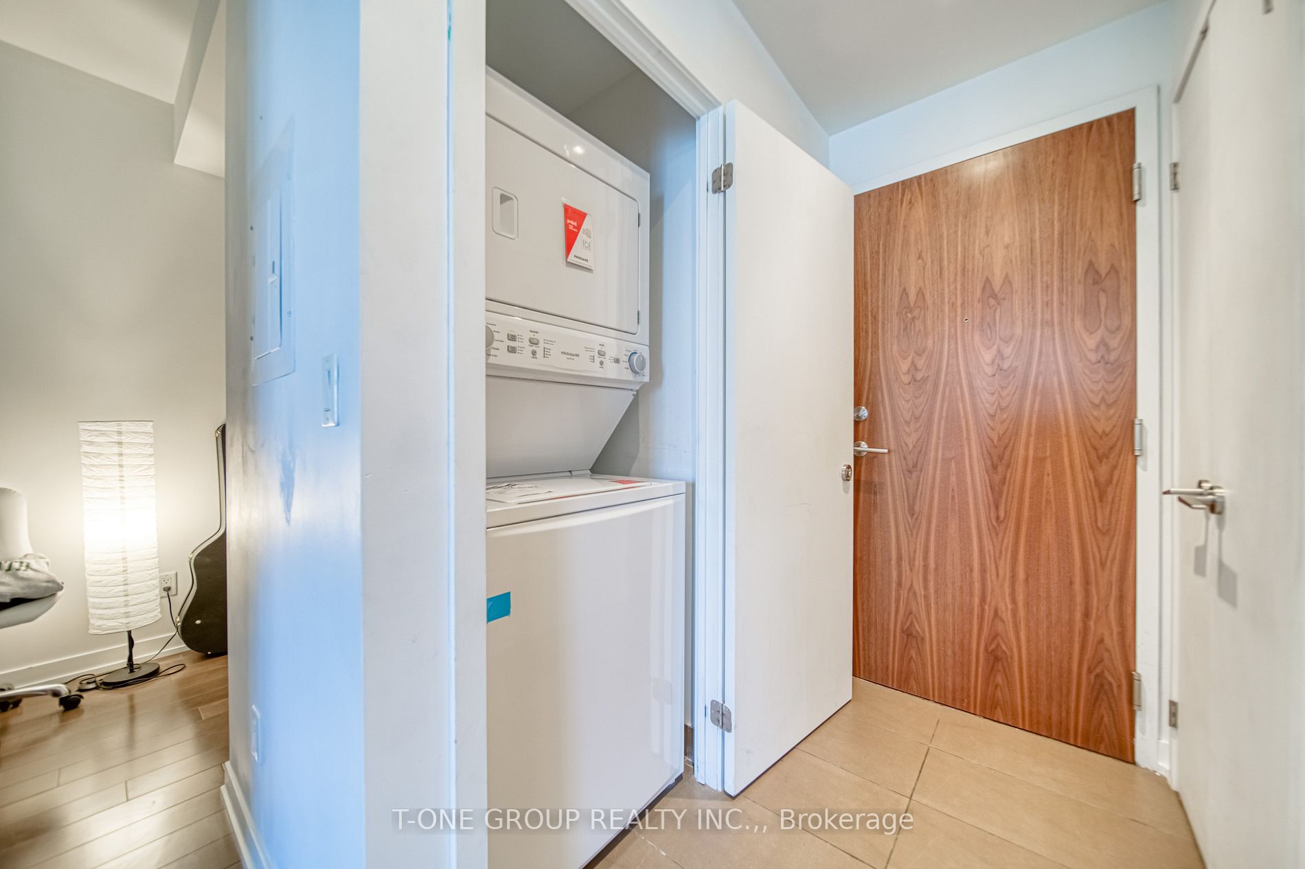 170 Fort York Blvd, #2405