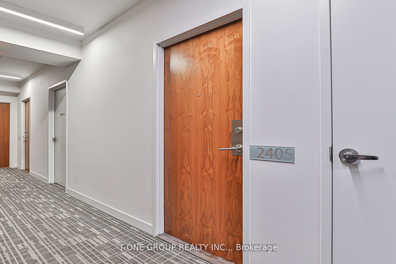 170 Fort York Blvd, #2405