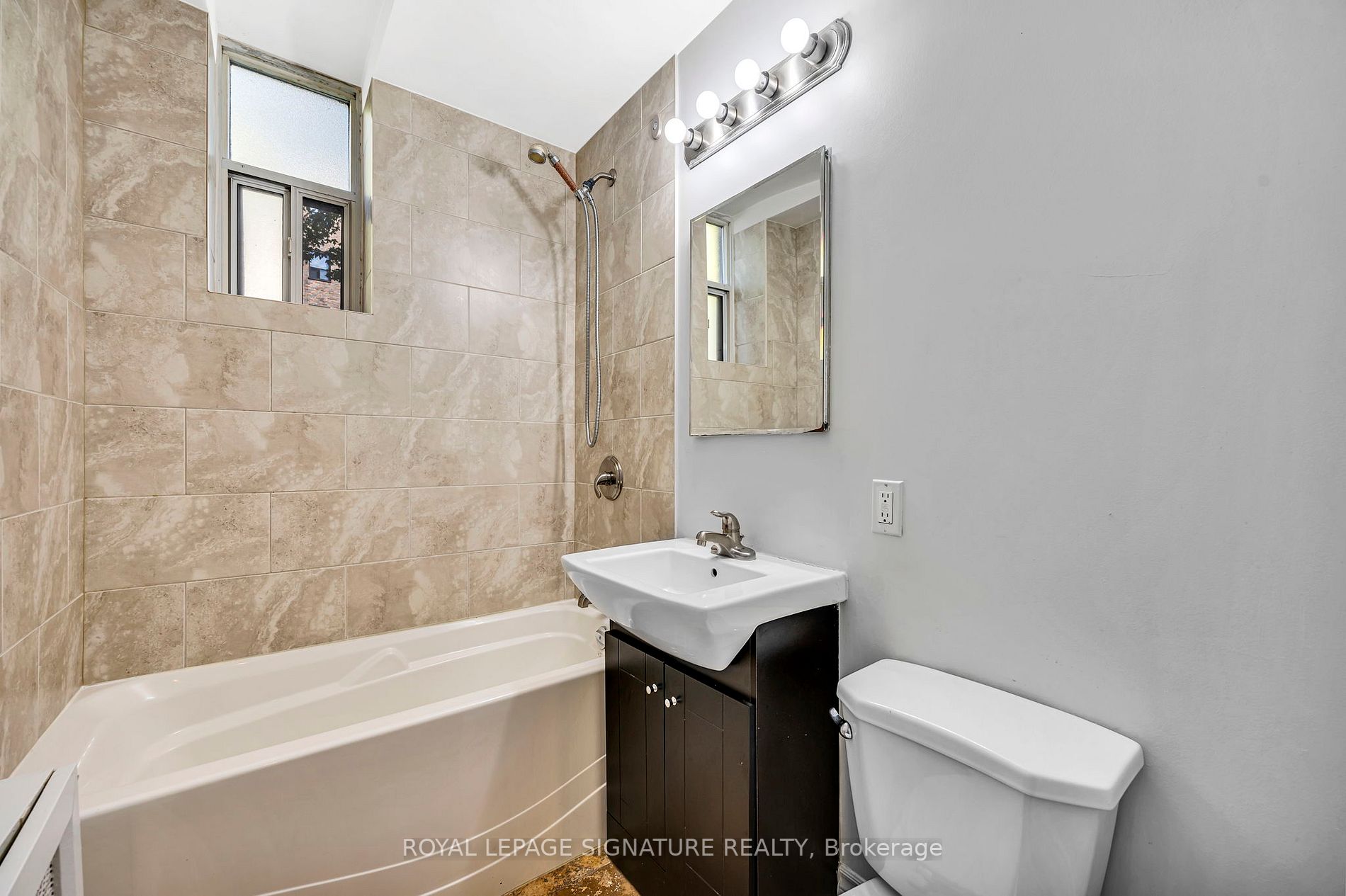 2550 Bathurst St, #6