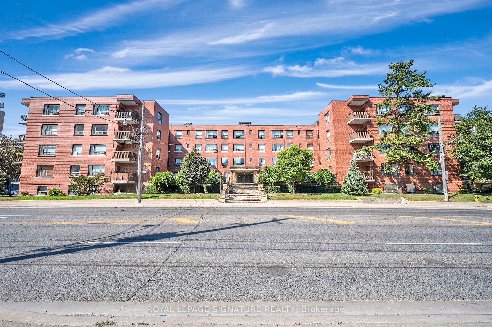 2550 Bathurst St, #6