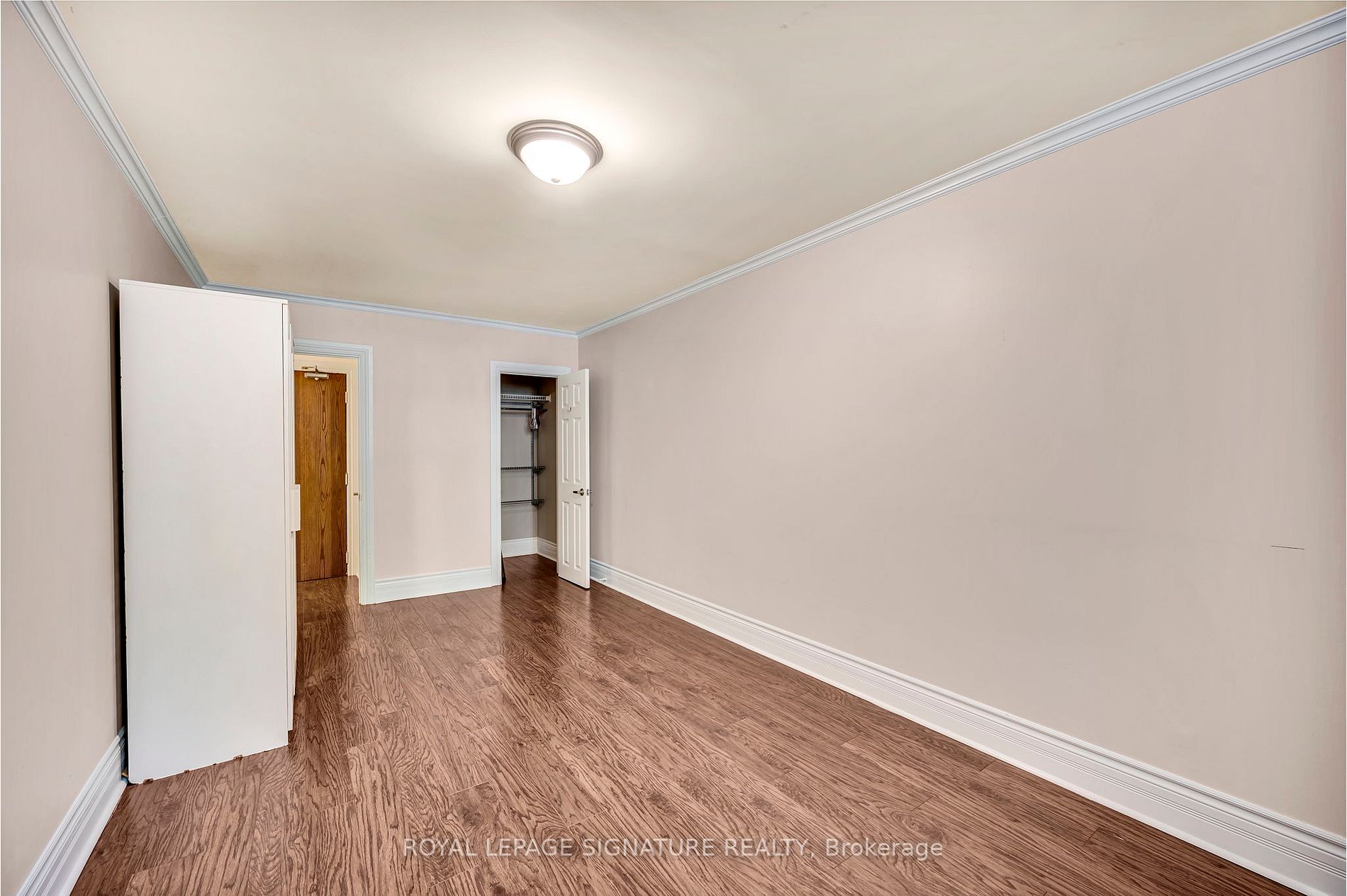 2550 Bathurst St, #6