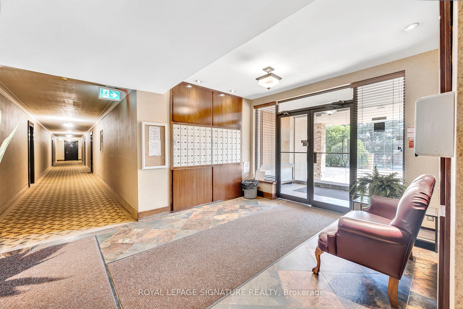 2550 Bathurst St, #6