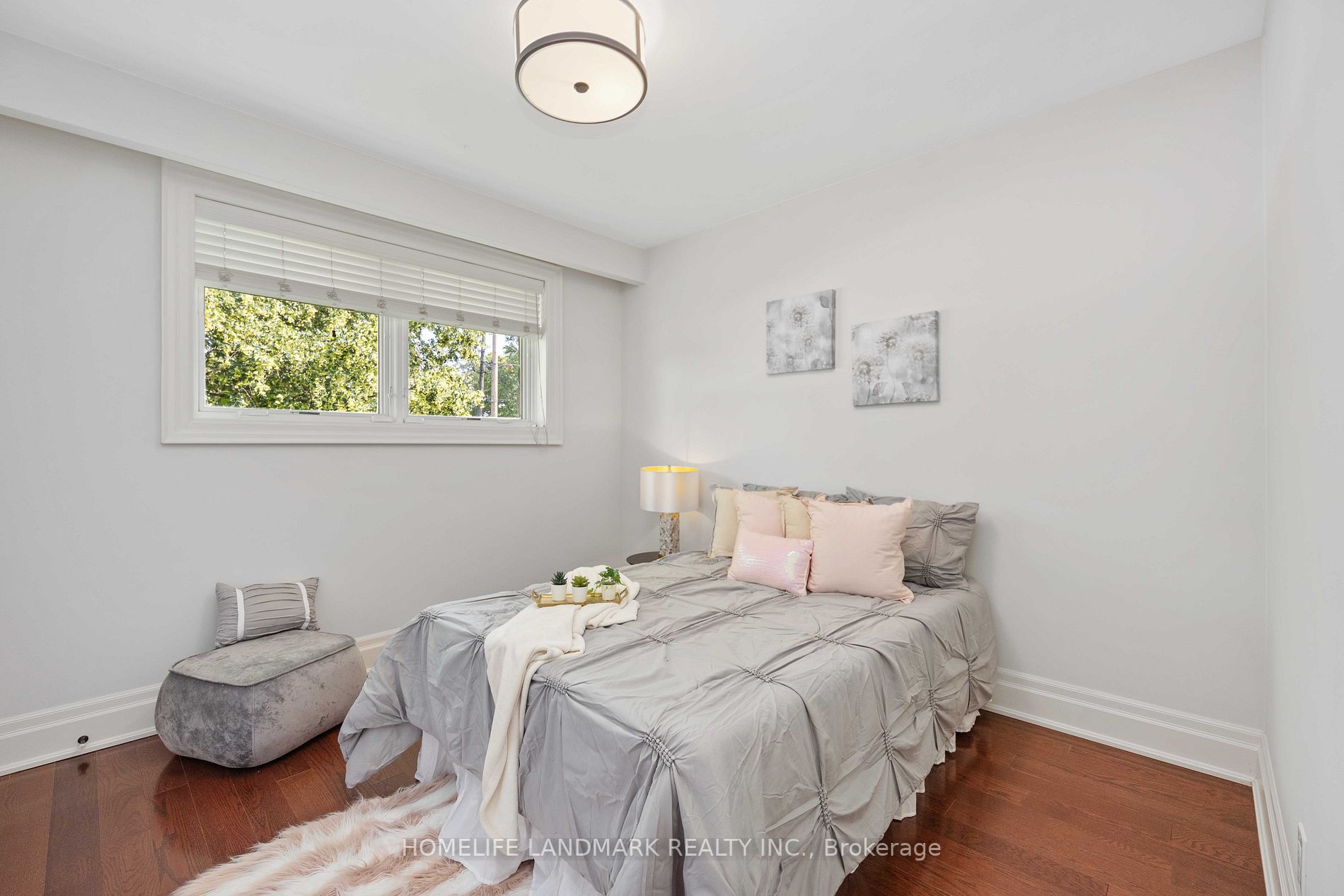 4 Acton Ave